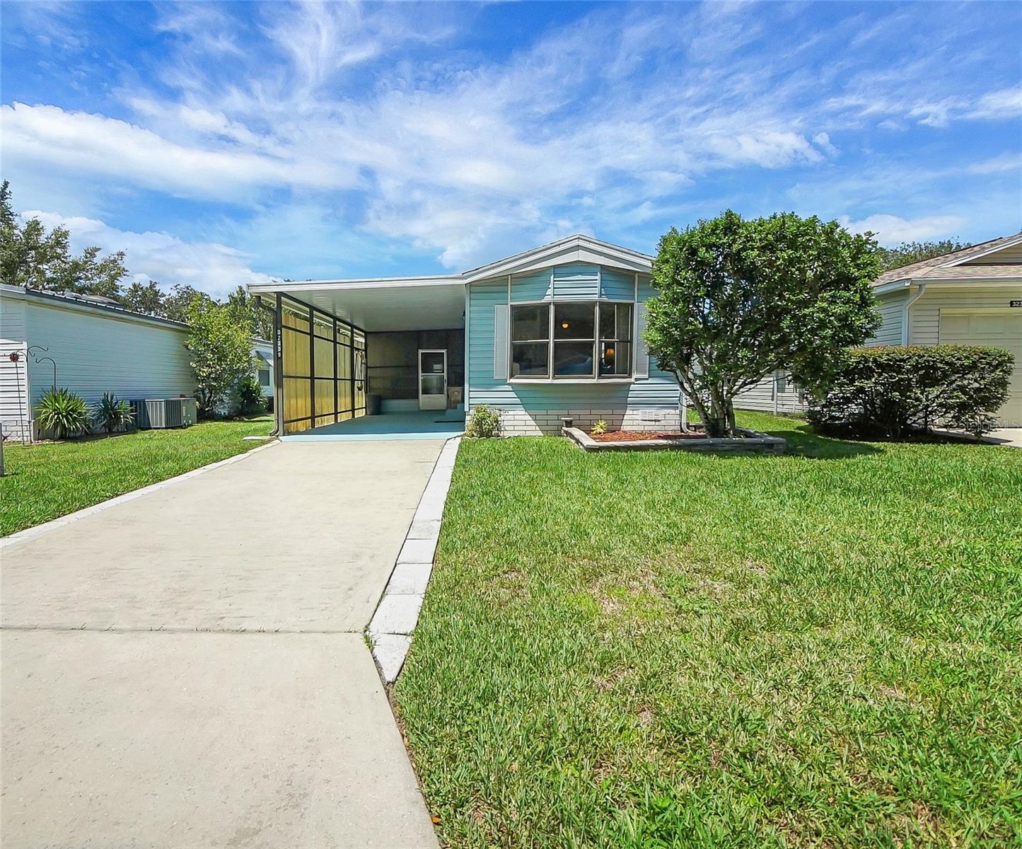 Details for 32339 Oak Park Drive, LEESBURG, FL 34748