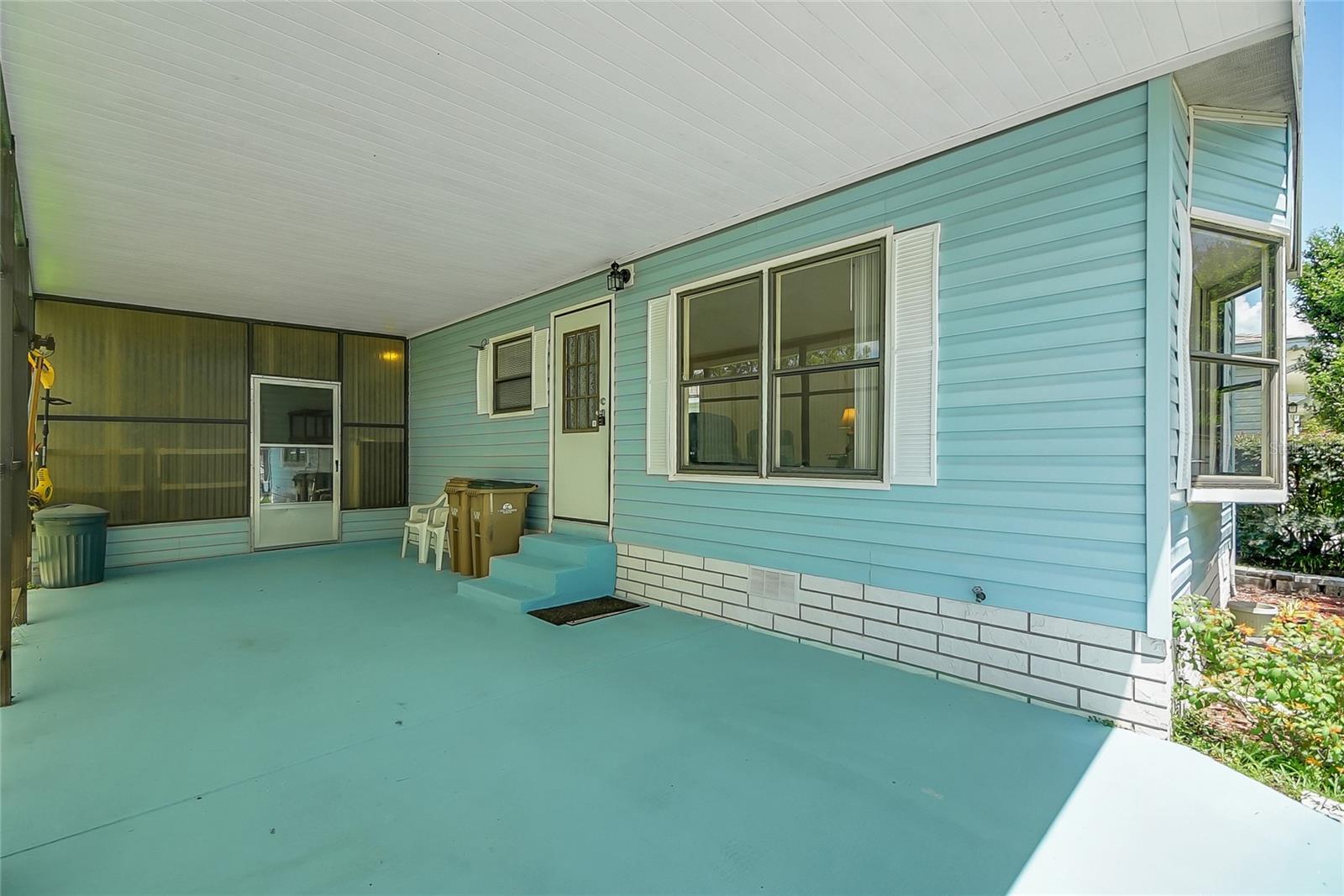 Image 4 of 26 For 32339 Oak Park Drive