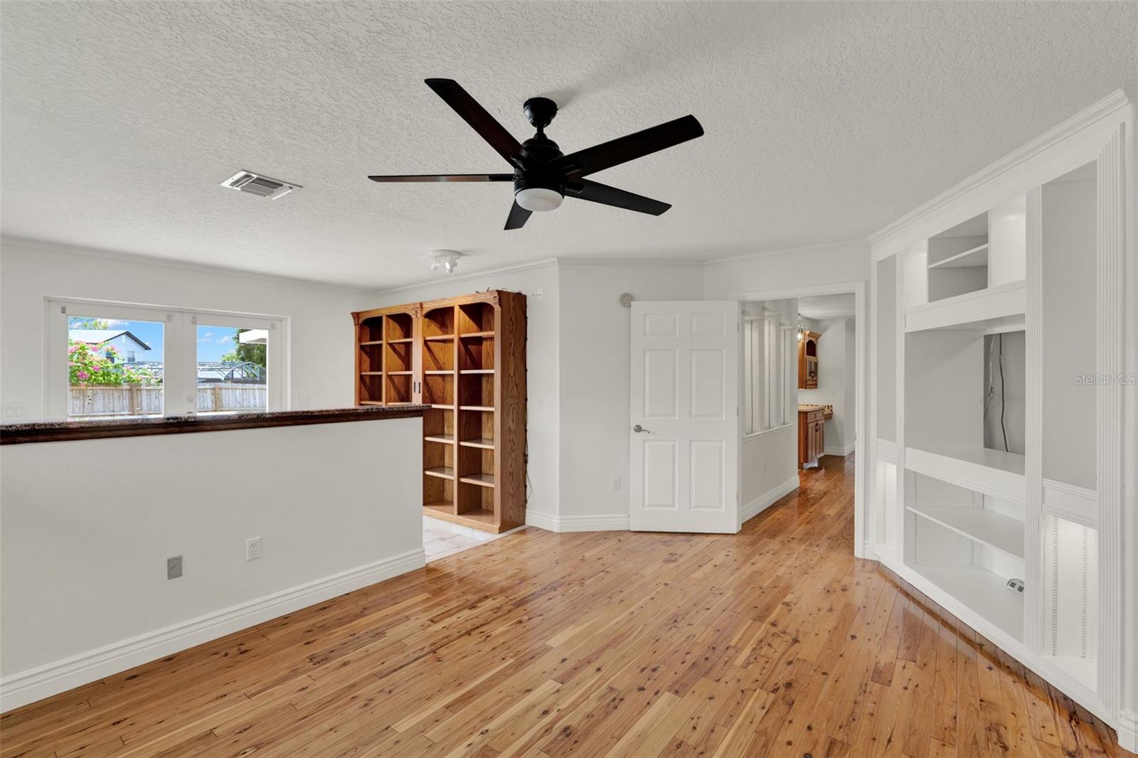 Image 12 of 48 For 6316 Marlberry Dr