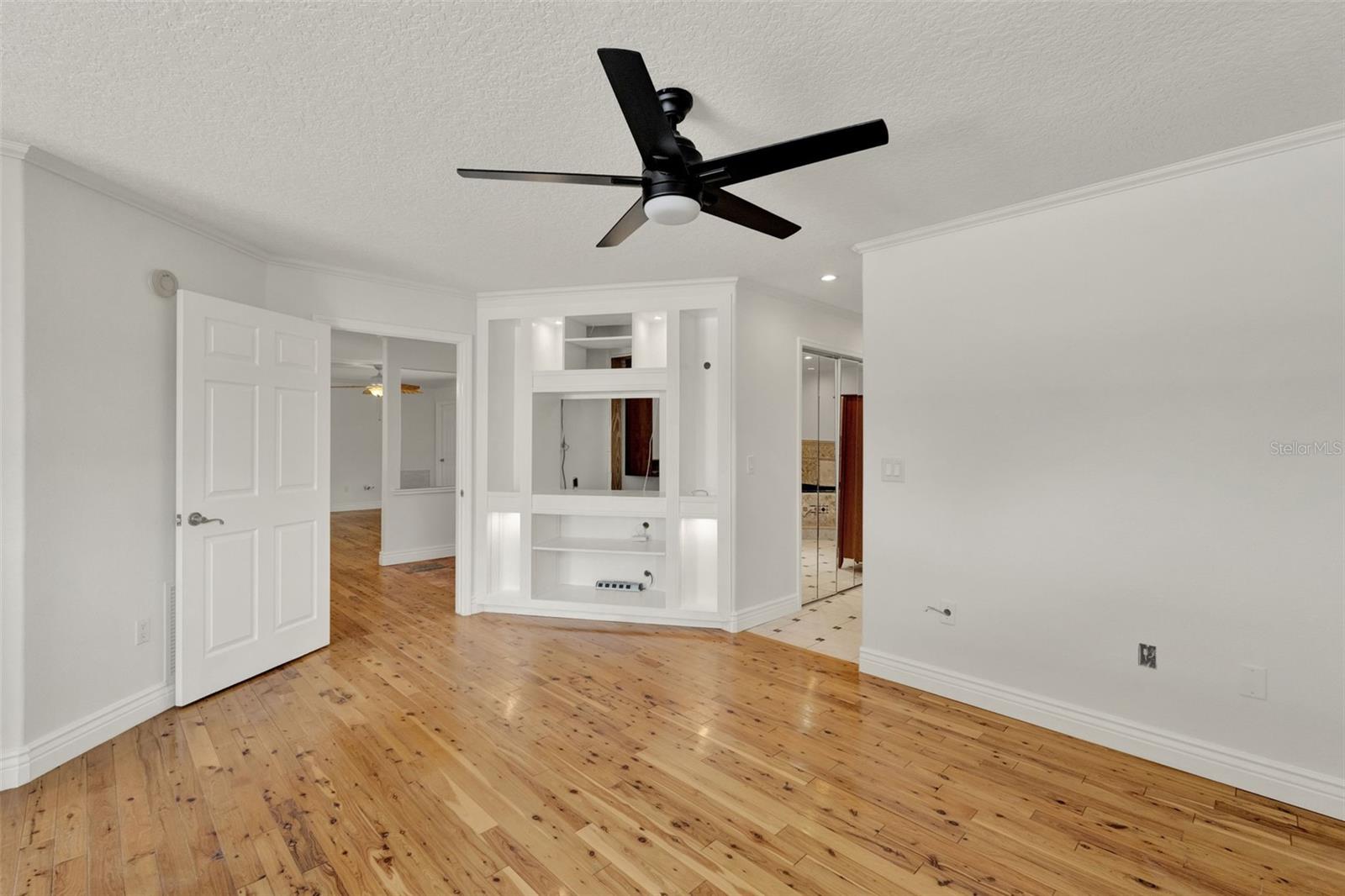 Image 15 of 48 For 6316 Marlberry Dr