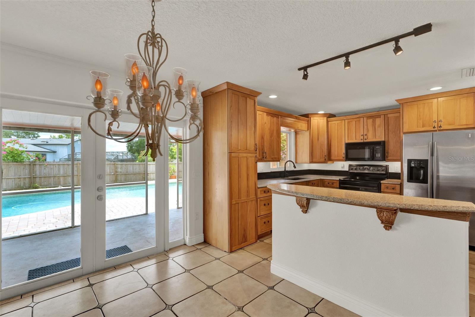 Image 7 of 48 For 6316 Marlberry Dr