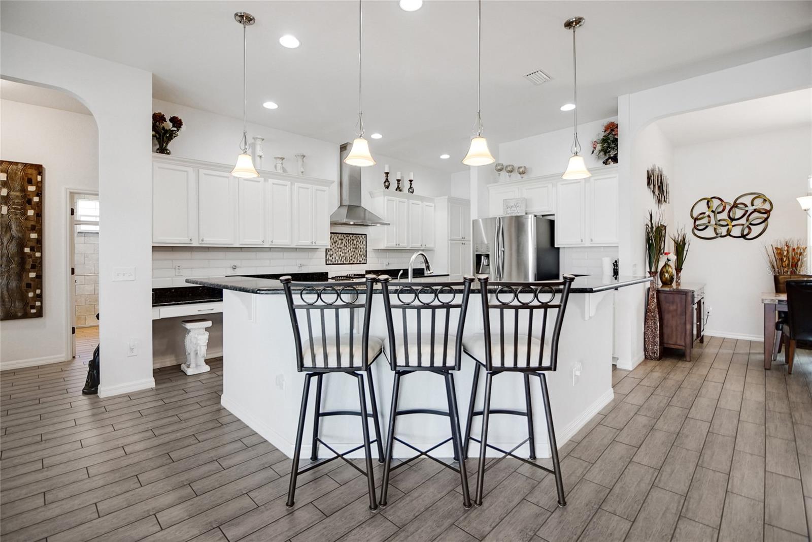 Image 16 of 42 For 9702 Pepper Tree Place