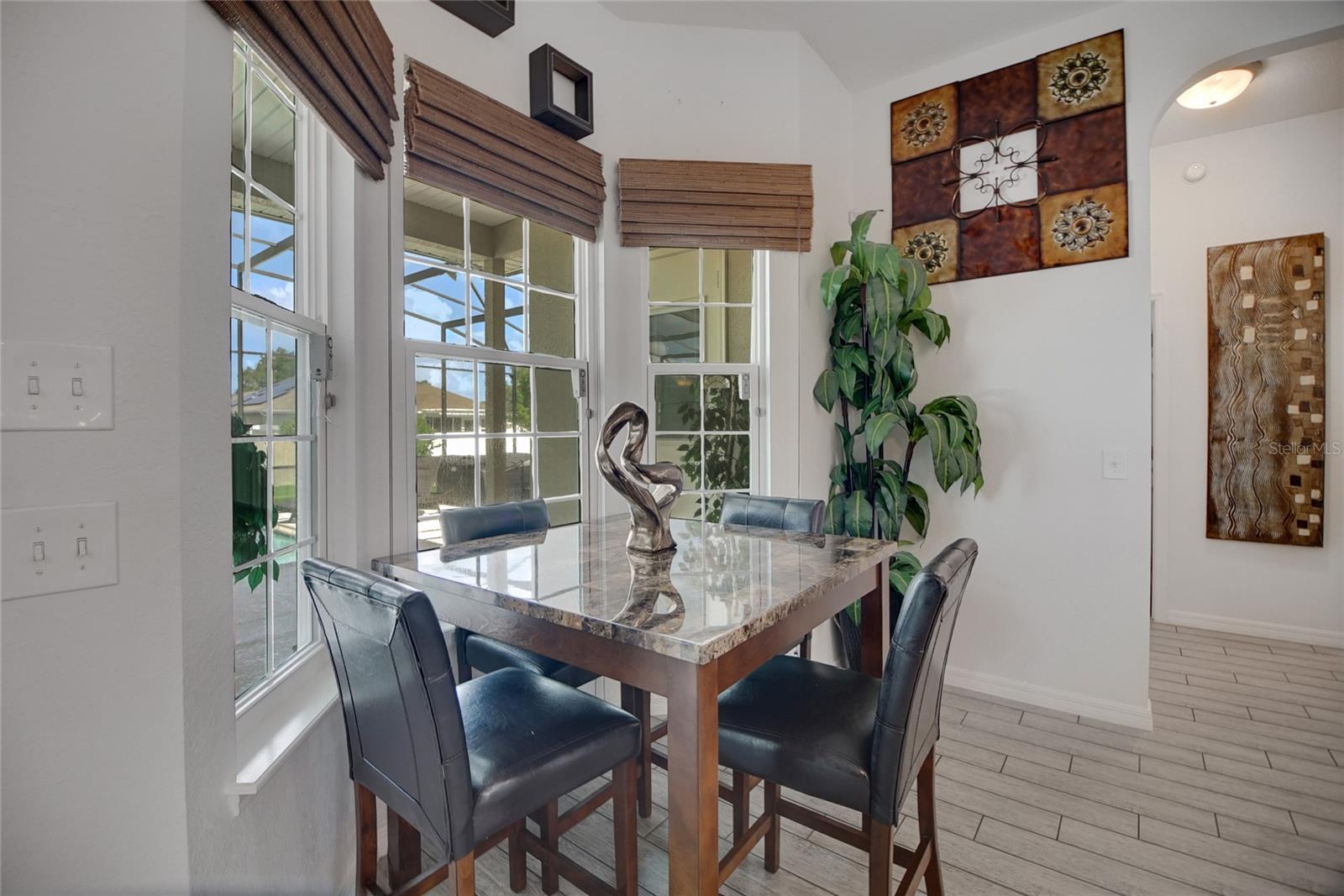 Image 25 of 42 For 9702 Pepper Tree Place
