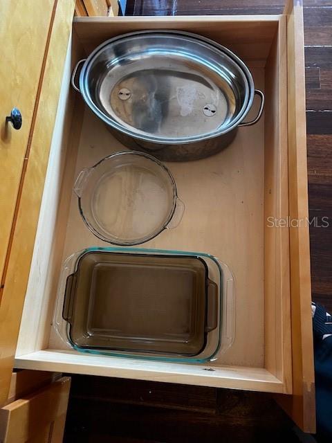 Image 21 of 22 For 118 Eustis Street