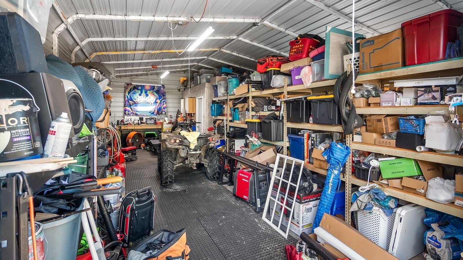 Listing photo id 36 for 6486 Oaklawn Street