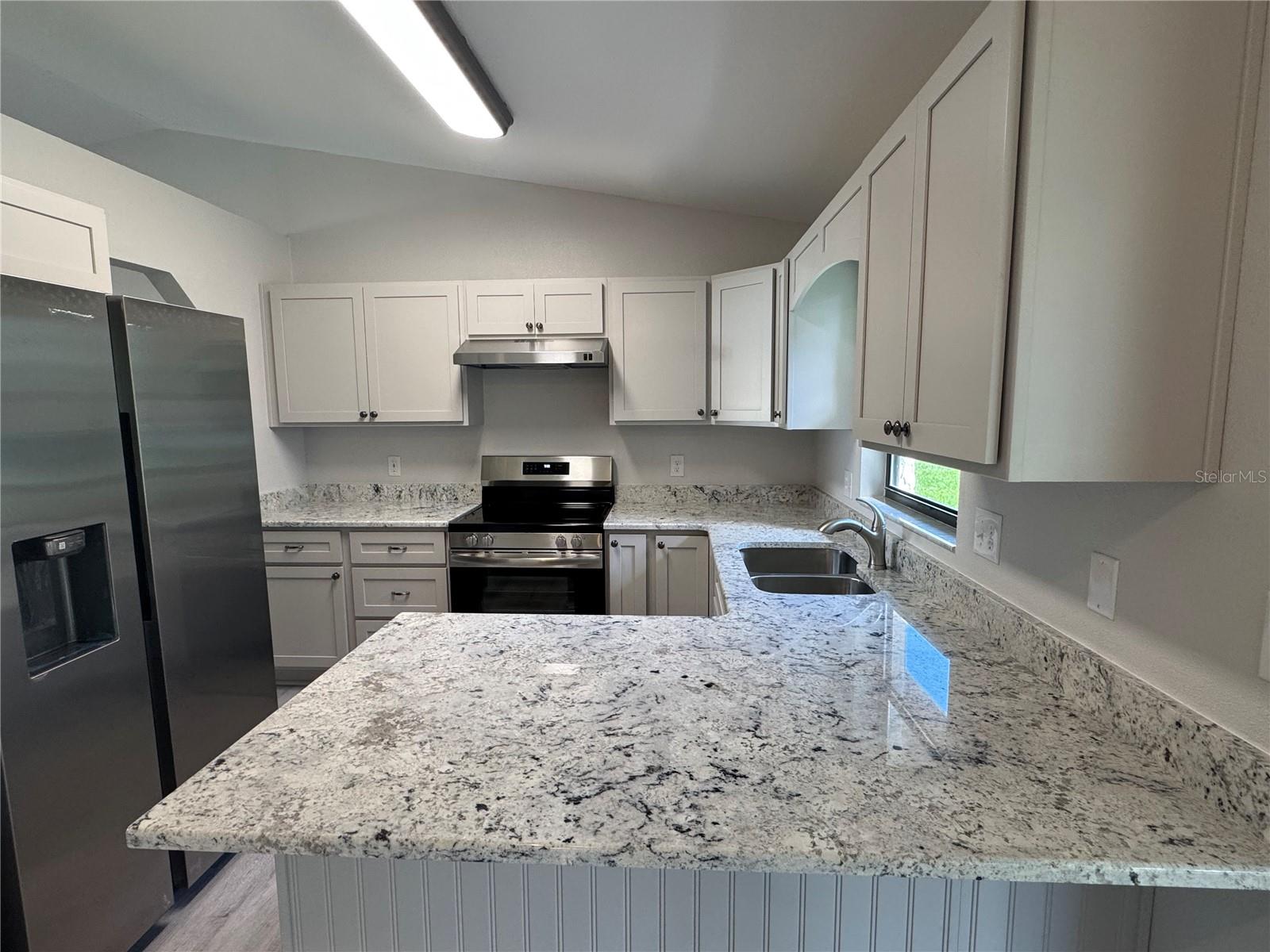 Image 10 of 25 For 11681 72nd Court Road
