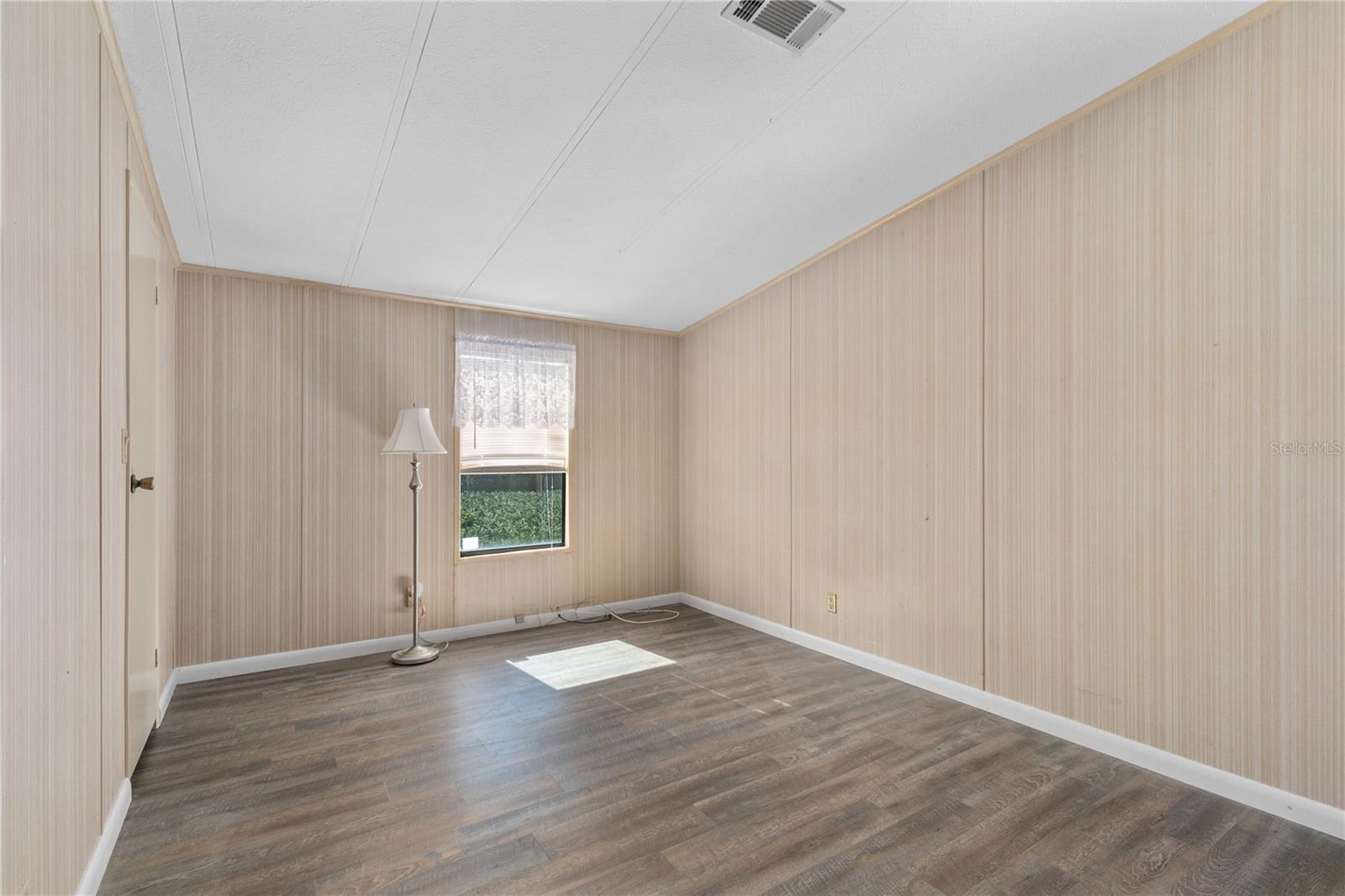 Image 14 of 51 For 1855 Stacey Drive