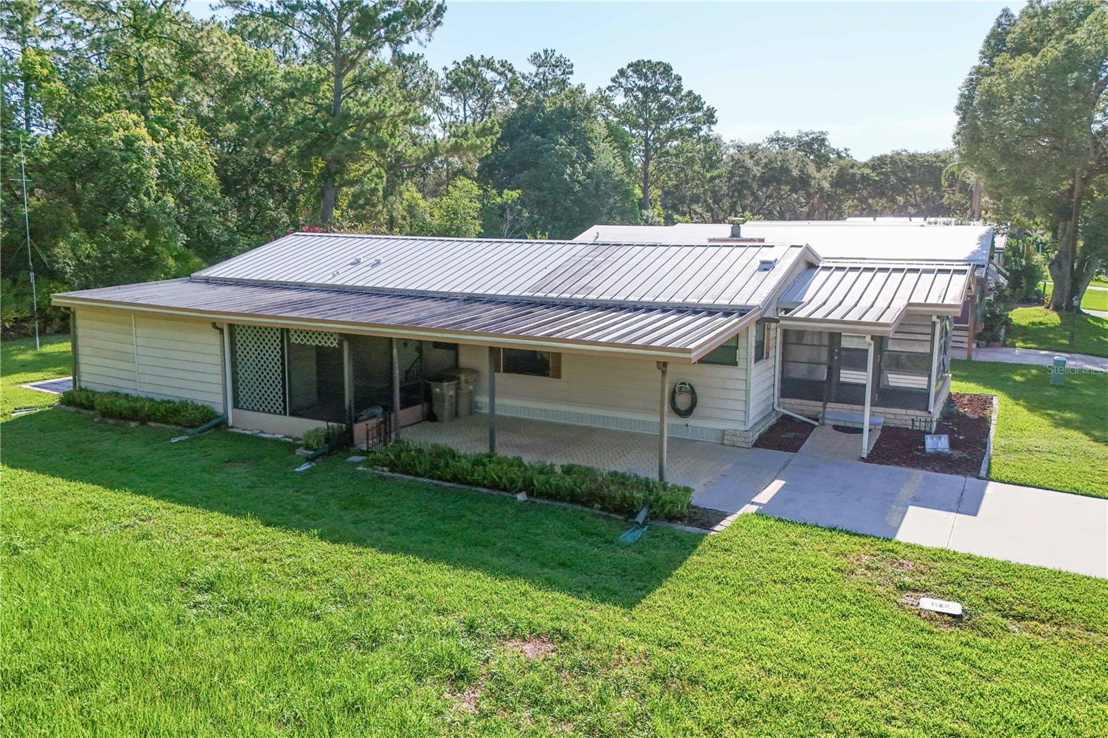 Image 28 of 51 For 1855 Stacey Drive