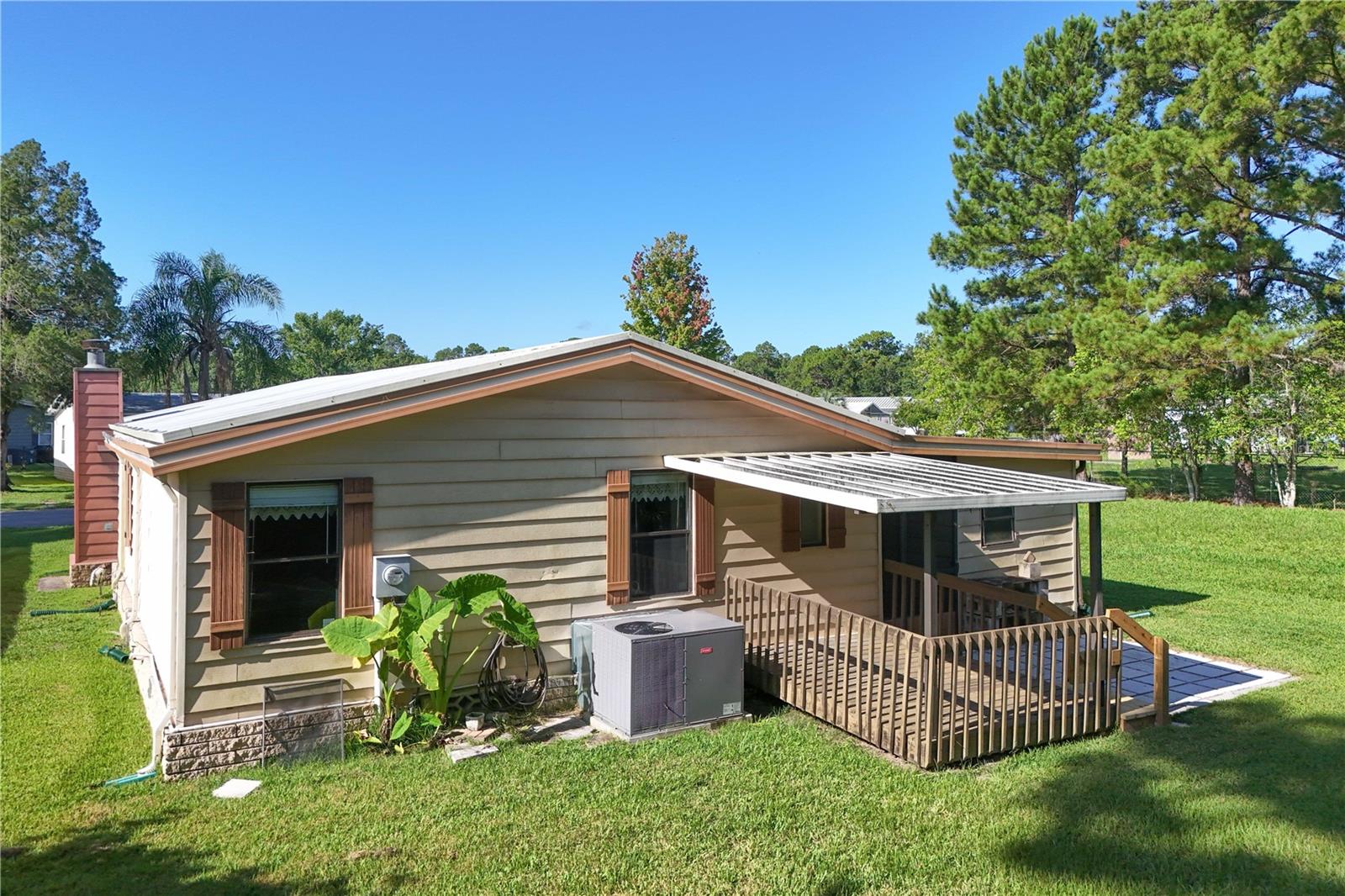Image 32 of 51 For 1855 Stacey Drive