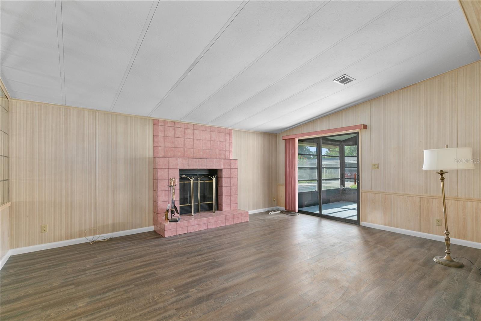 Image 8 of 51 For 1855 Stacey Drive