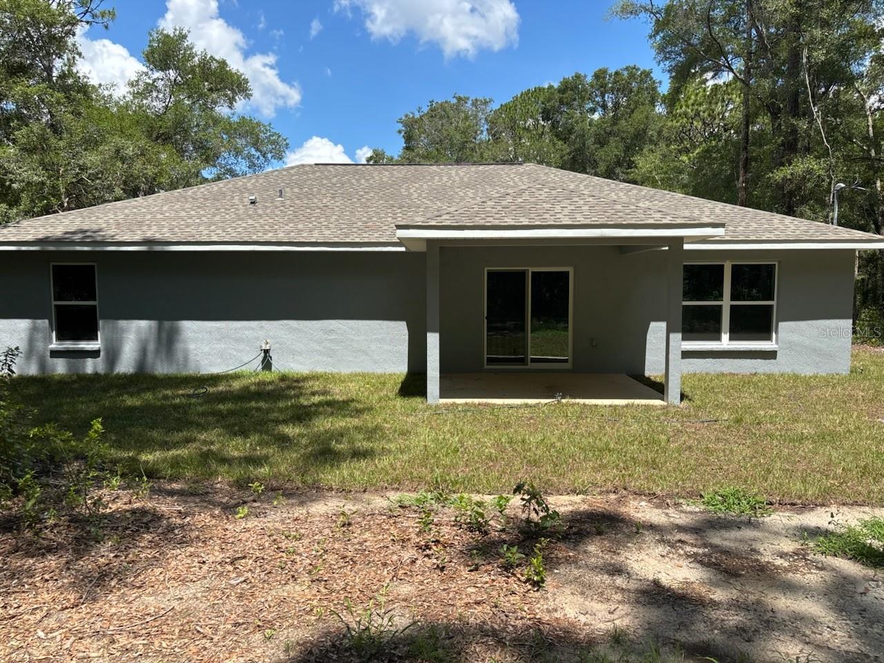 Listing photo id 4 for 1176 Bridge Drive