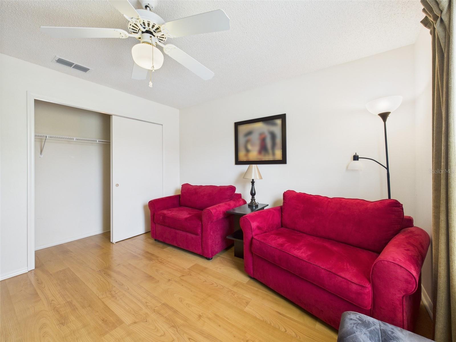 Image 20 of 27 For 480 Hildalgo Drive