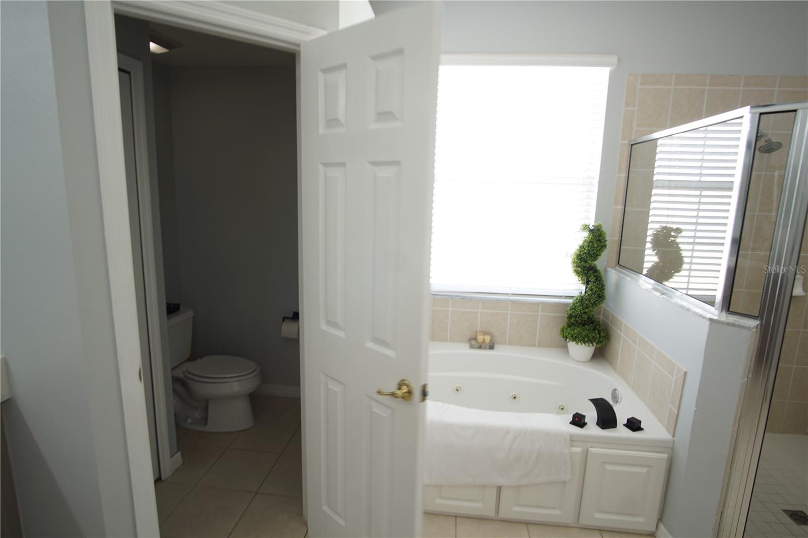 Image 17 of 31 For 4705 Block Island Lane