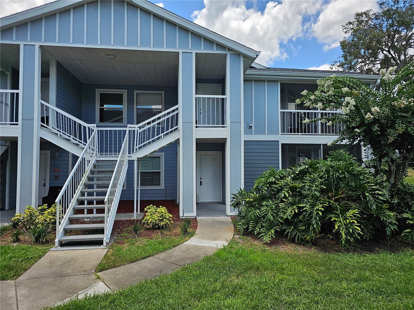 Image 4 of 15 For 711 Sugar Bay Way 115
