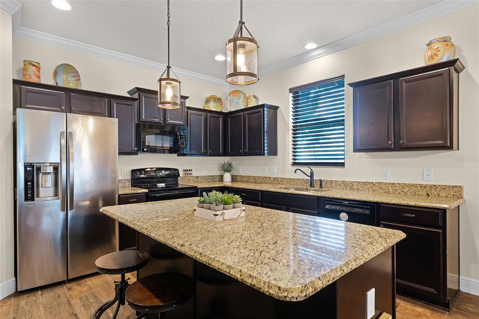 Image 12 of 50 For 418 Rock Springs Circle