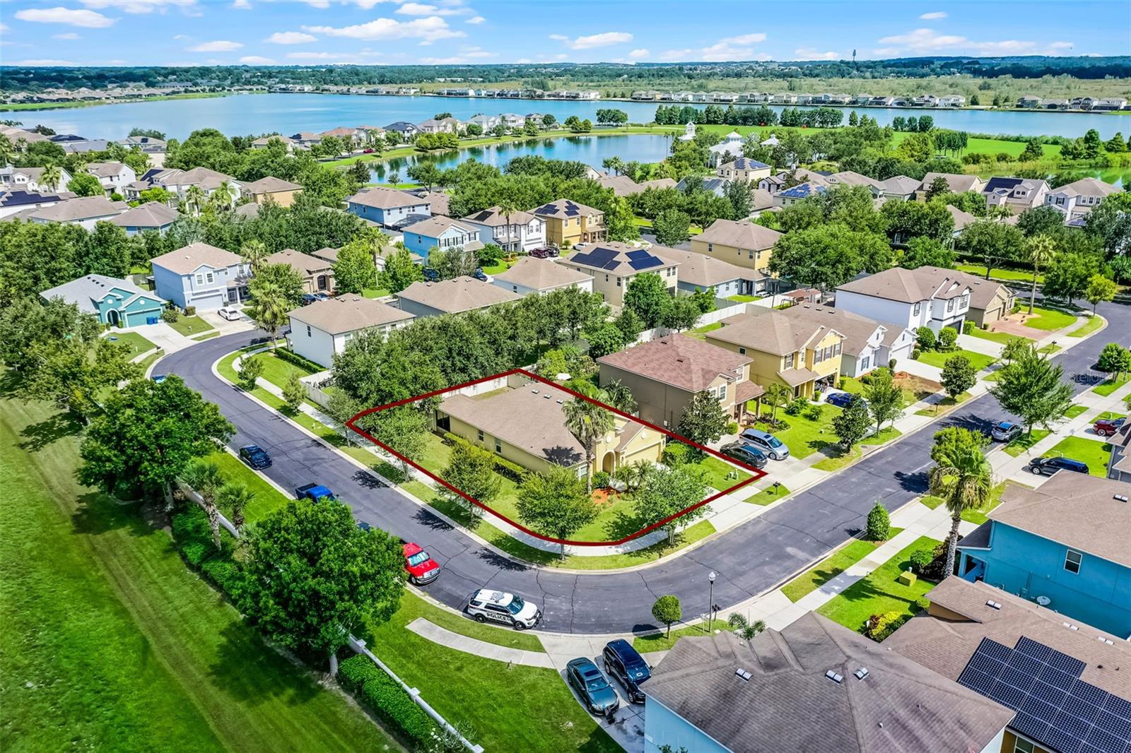 Image 31 of 50 For 418 Rock Springs Circle