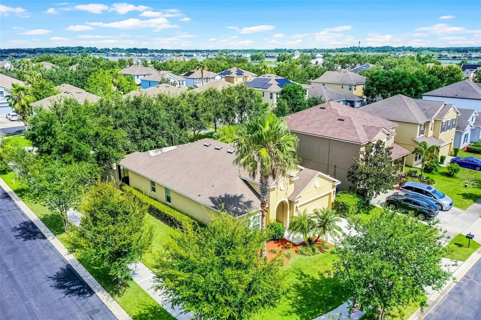 Image 33 of 50 For 418 Rock Springs Circle
