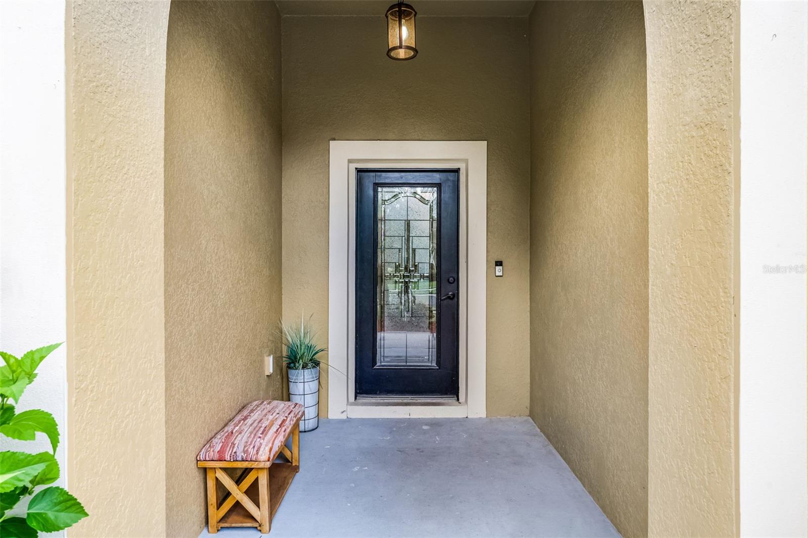 Image 4 of 50 For 418 Rock Springs Circle