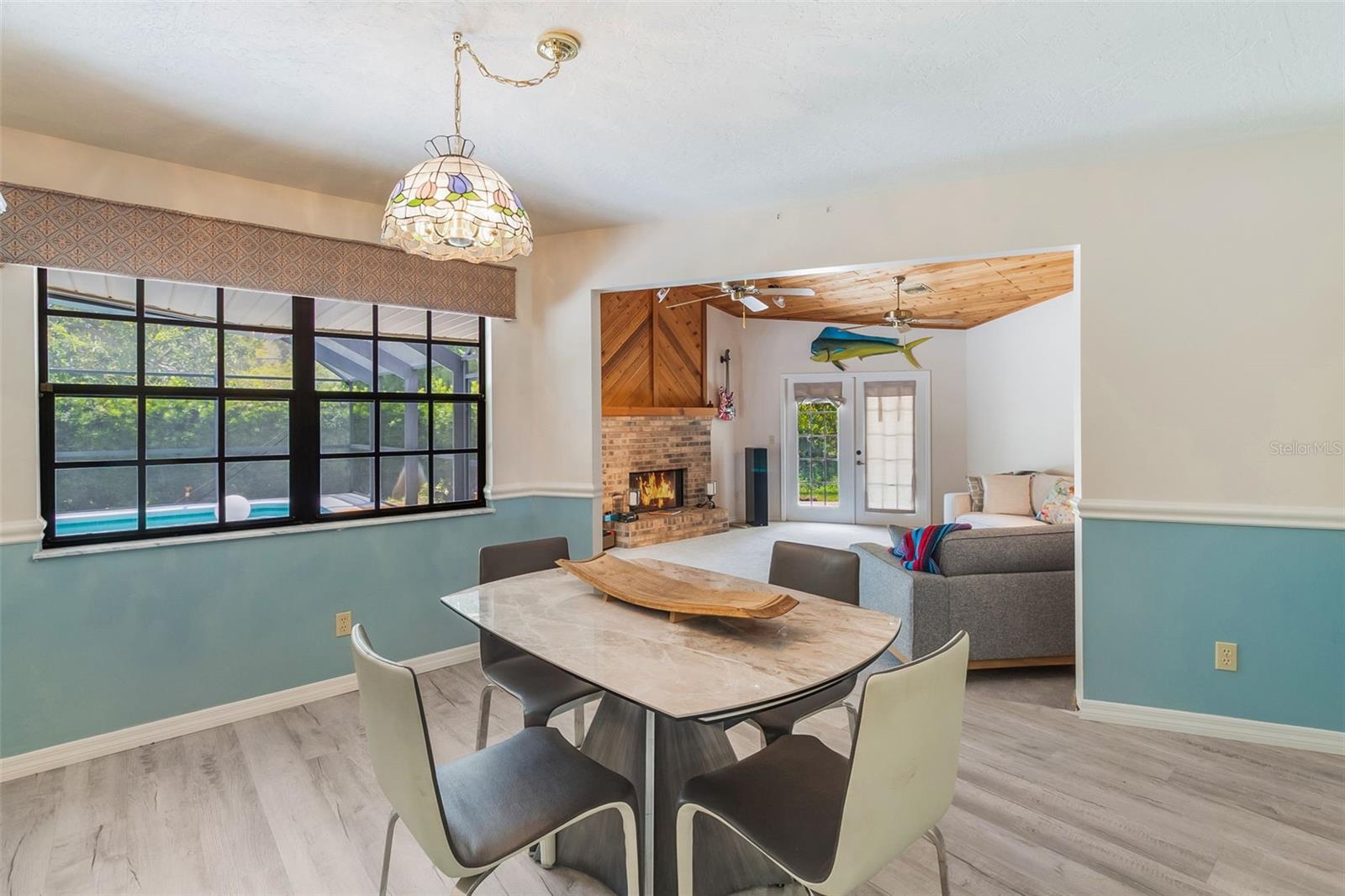 Image 6 of 37 For 410 45th Avenue