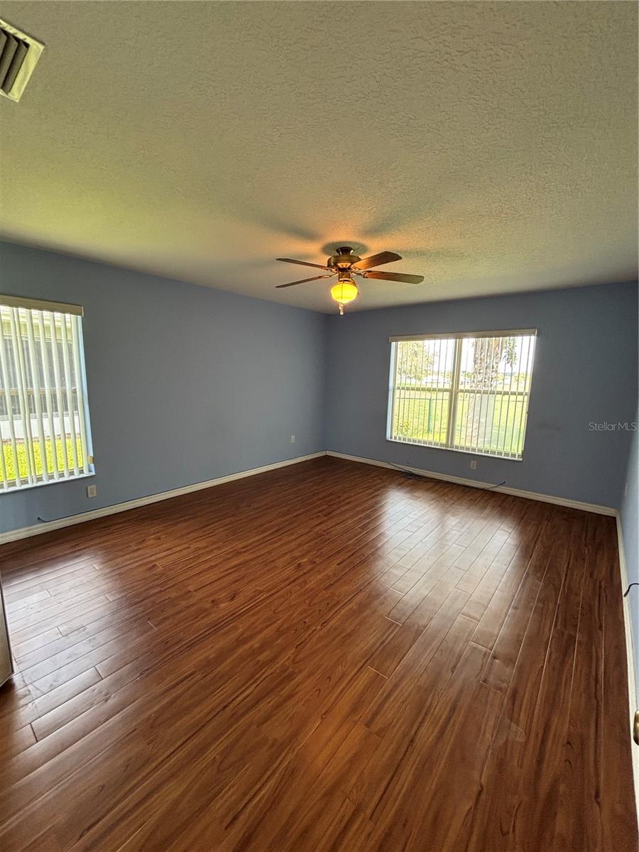 Image 17 of 25 For 17329 115th Terrace