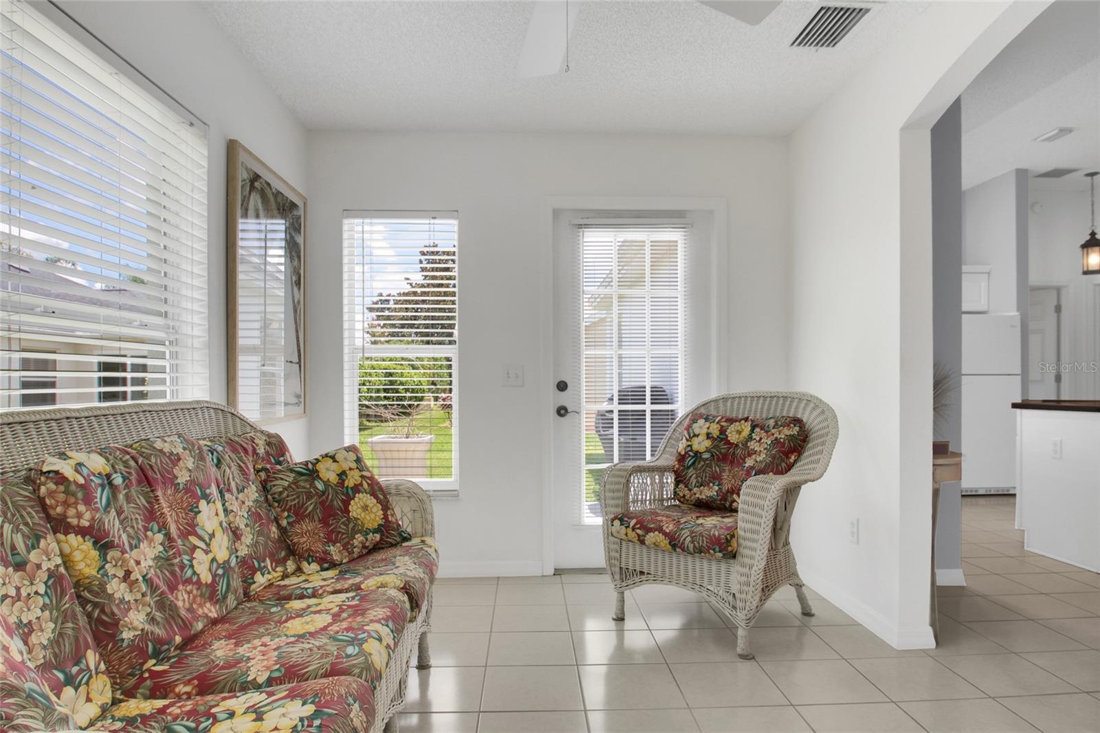 Image 7 of 48 For 670 Fayette Court