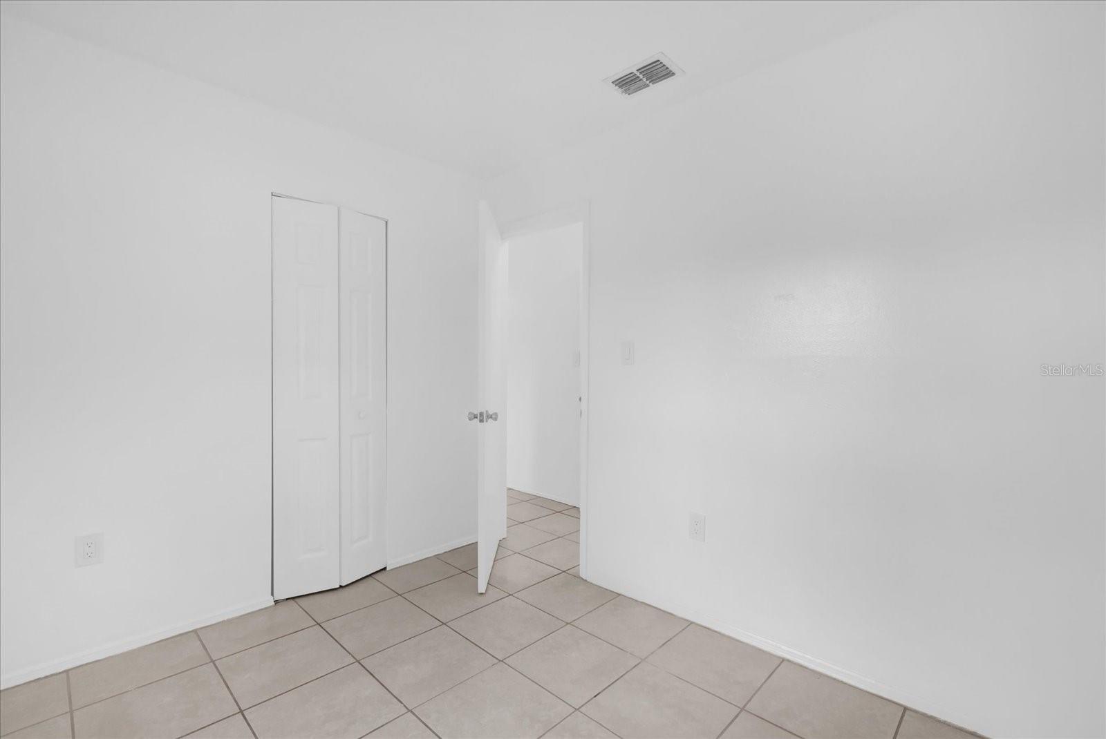 Image 13 of 28 For 302 Rose Lane