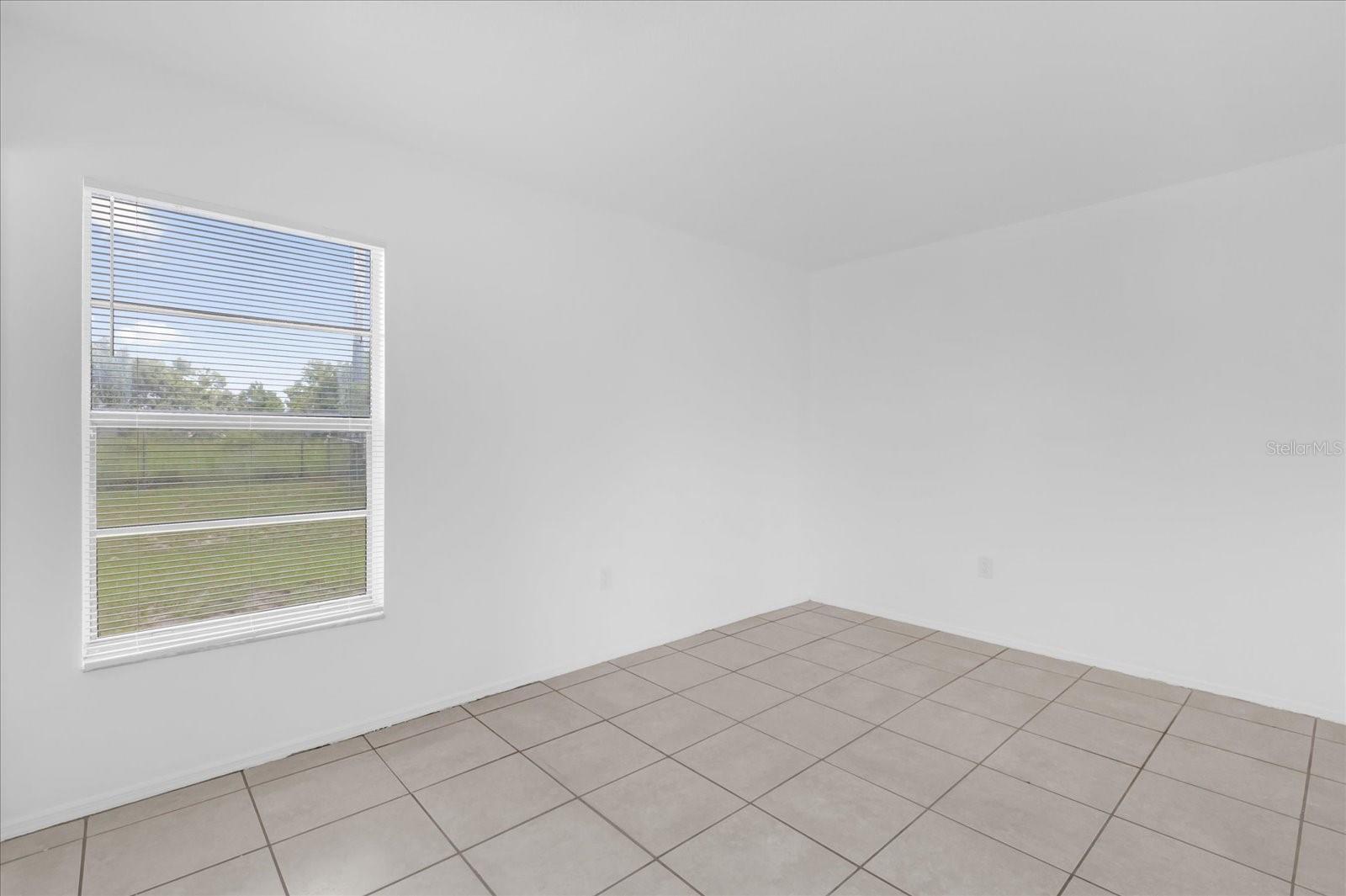 Image 14 of 28 For 302 Rose Lane
