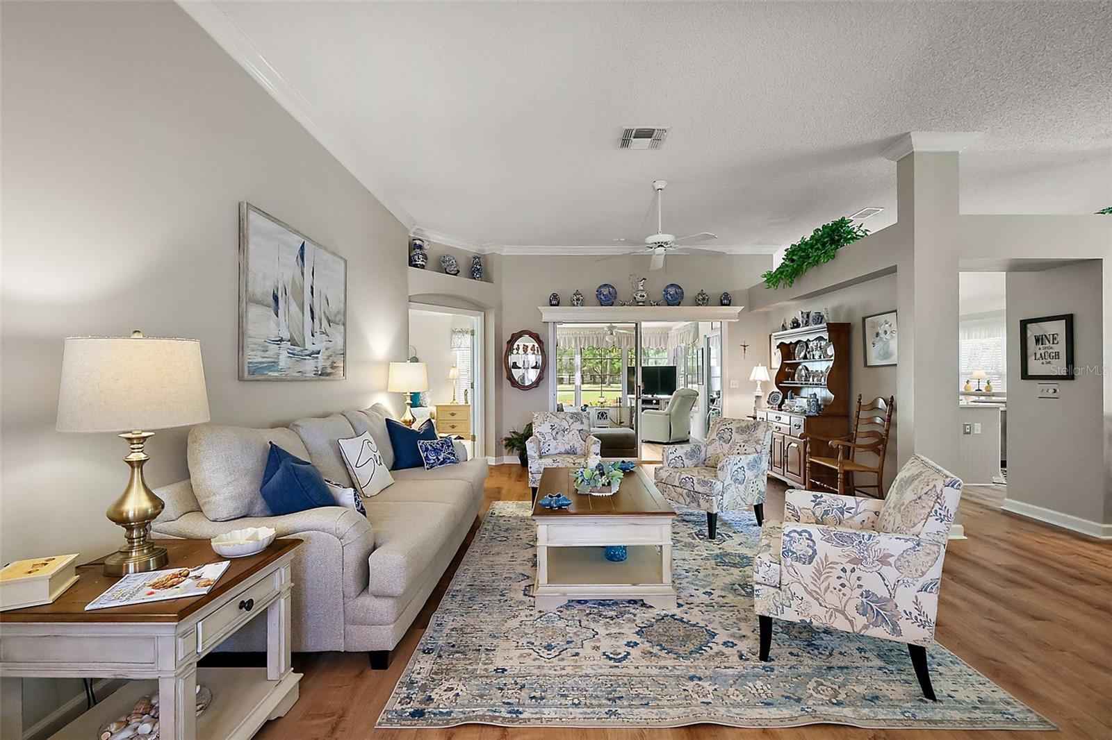 Image 11 of 37 For 1309 Corona Avenue