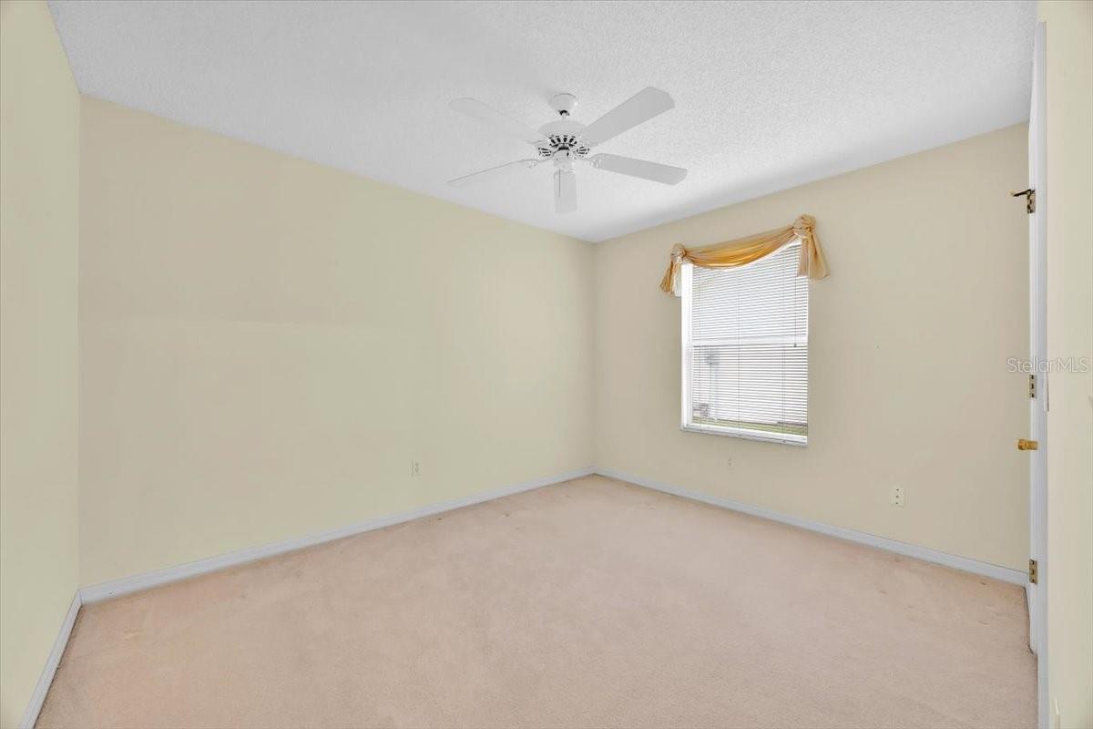 Image 17 of 26 For 1401 Madrigal Lane