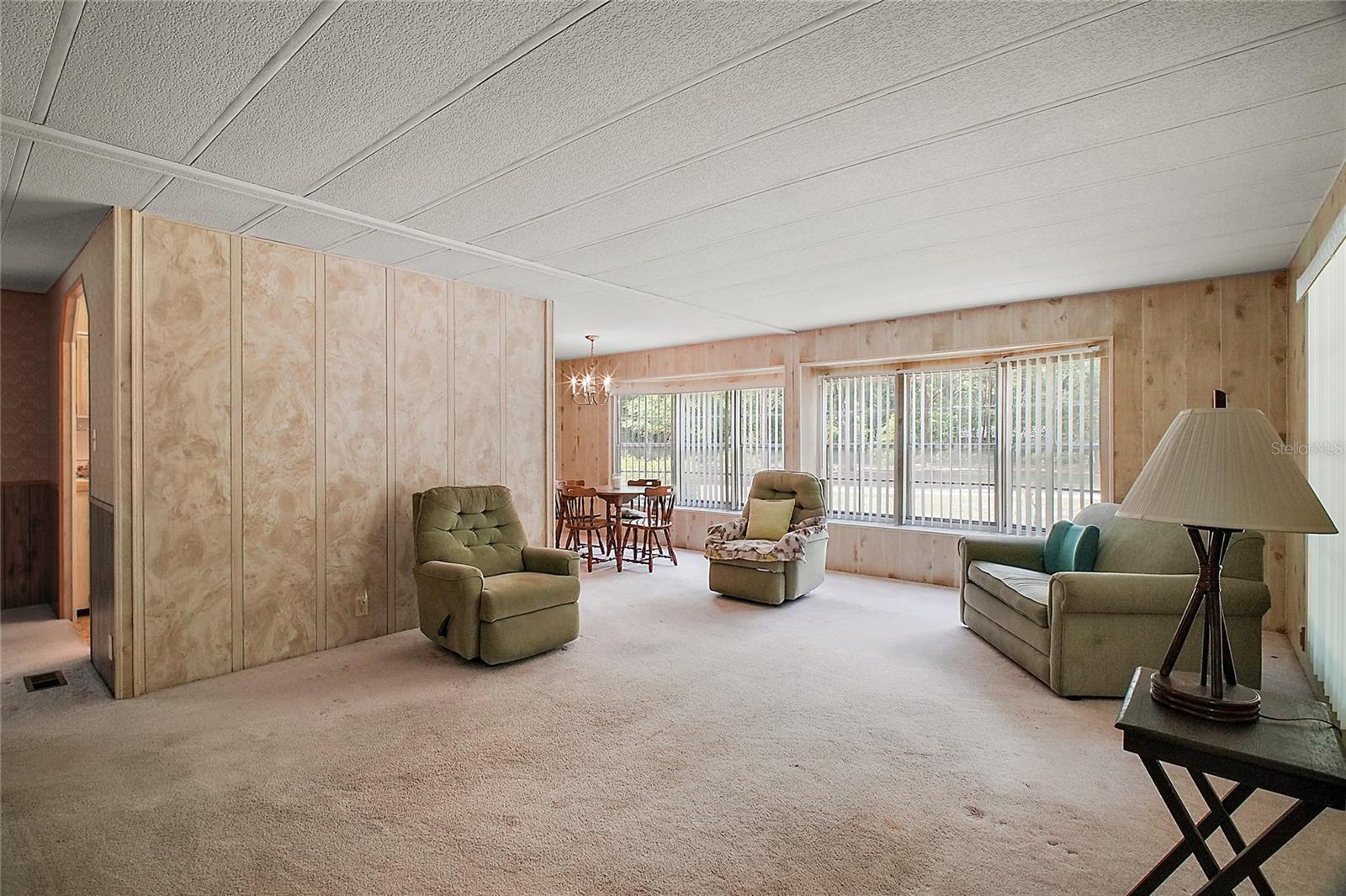 Image 11 of 34 For 951 145th Avenue Road
