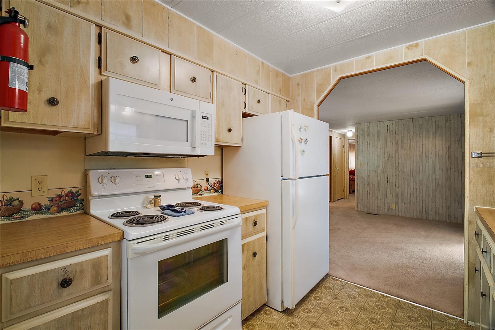 Image 16 of 34 For 951 145th Avenue Road