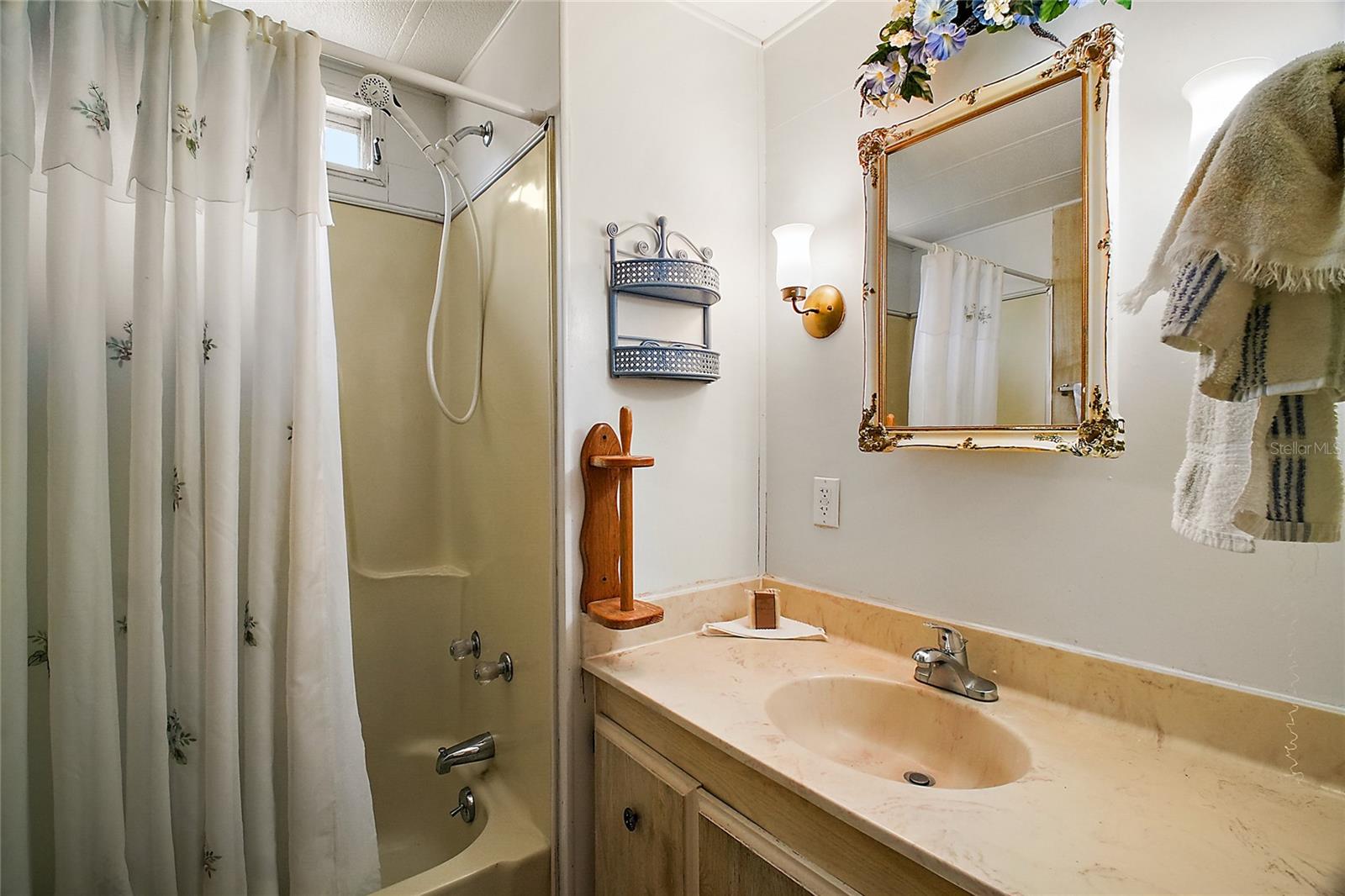 Image 33 of 34 For 951 145th Avenue Road