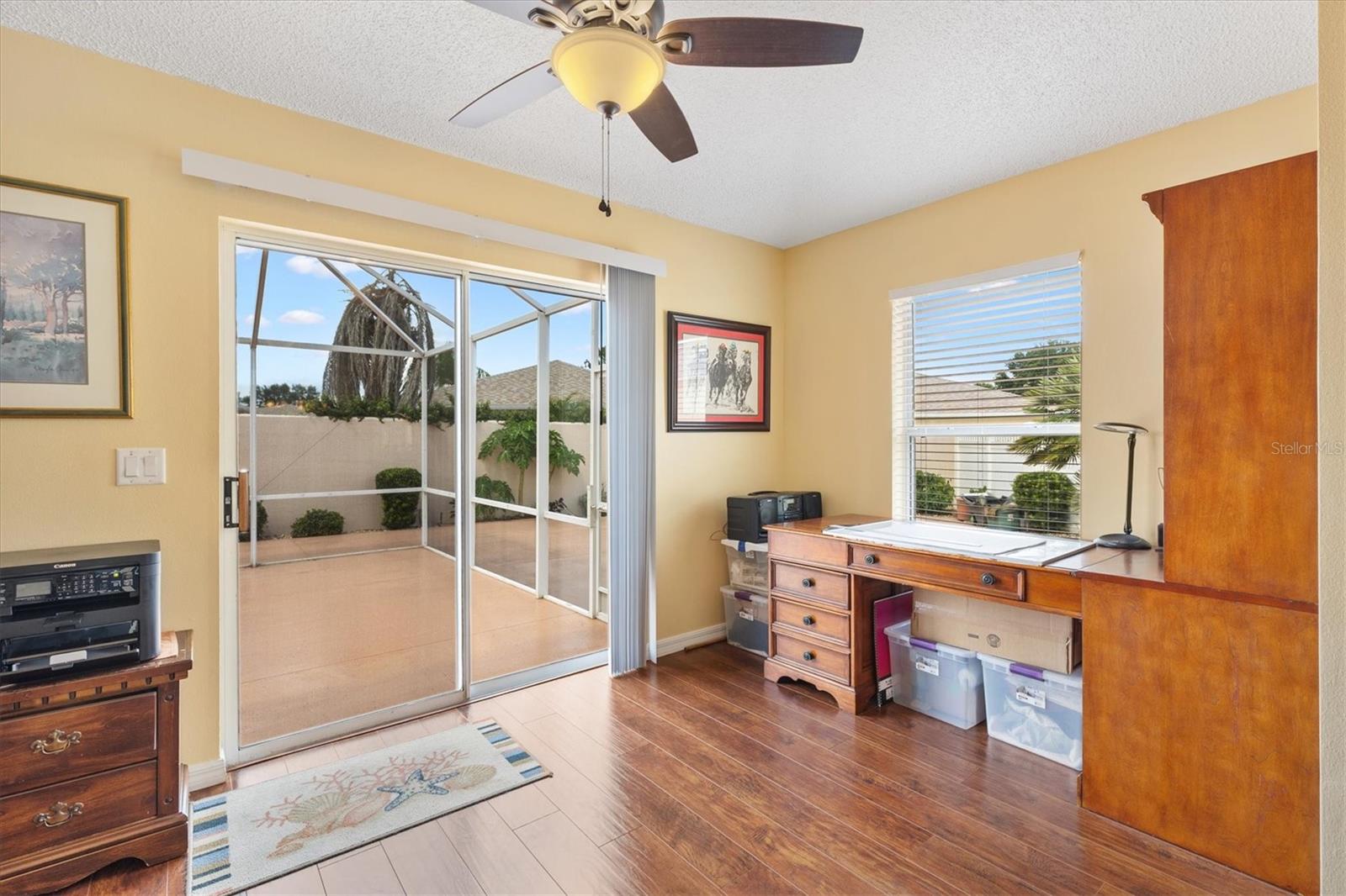 Listing photo id 16 for 3105 Carrollton Court