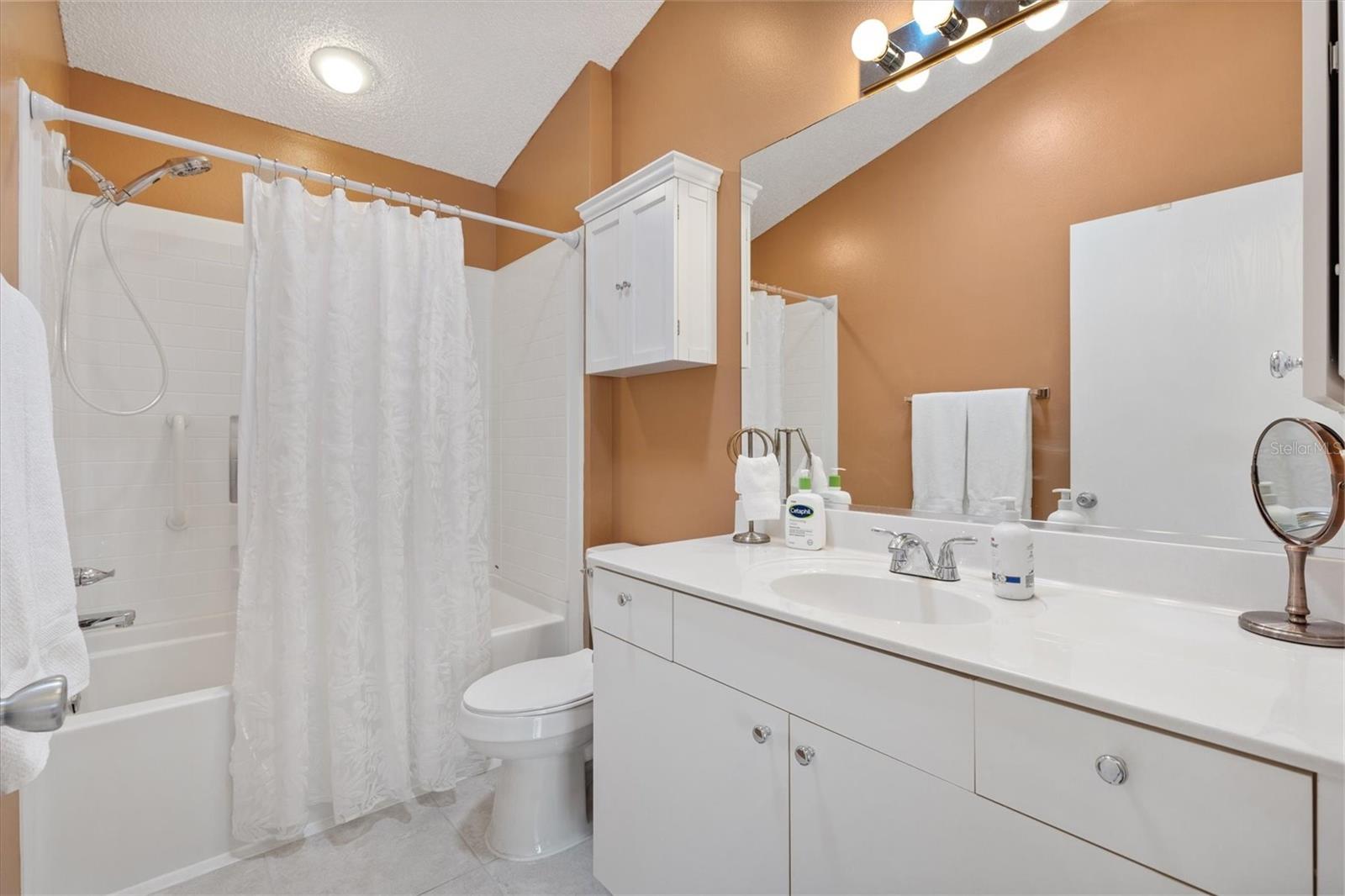Listing photo id 22 for 3105 Carrollton Court