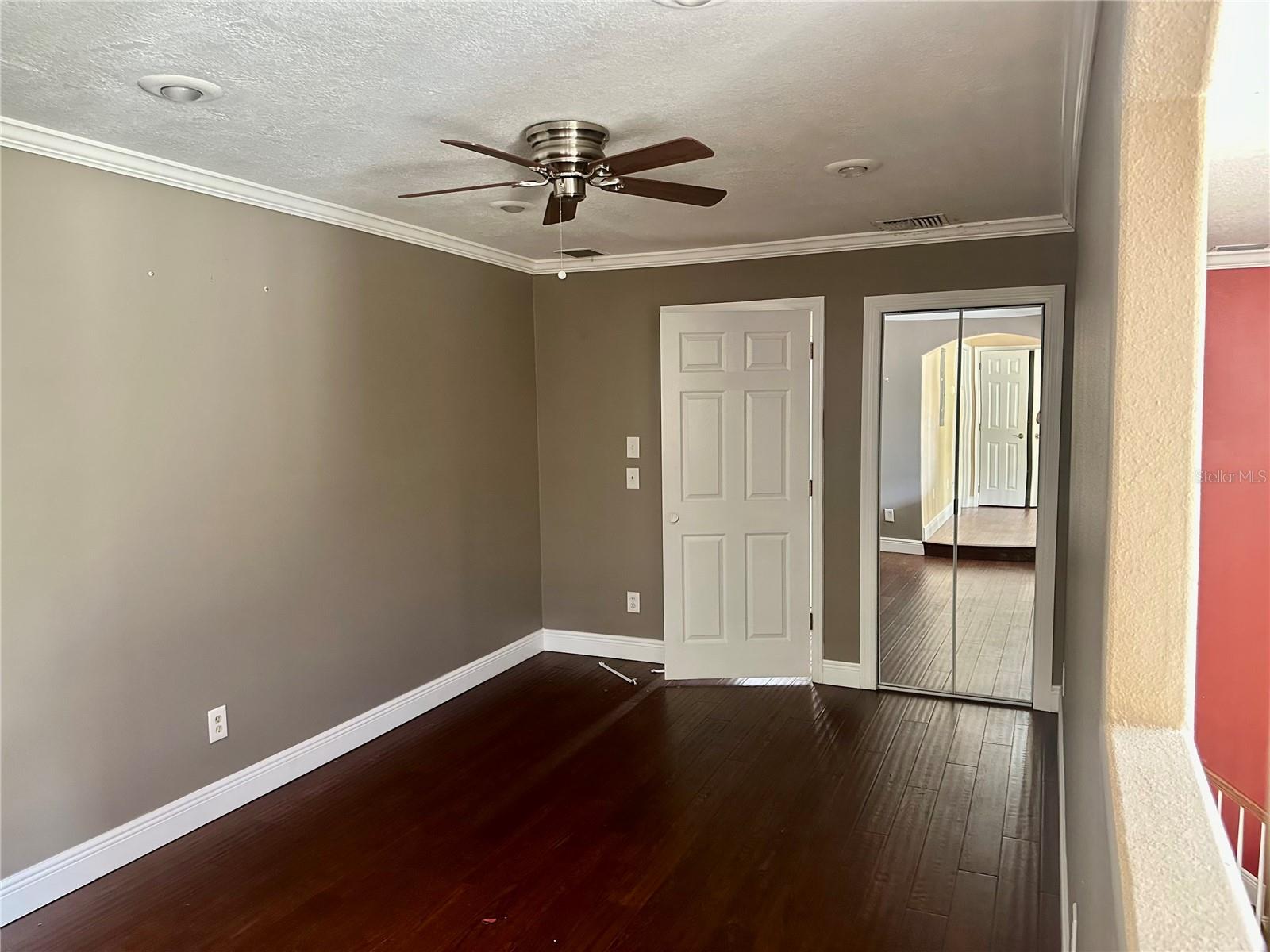 Image 34 of 37 For 1096 Linkside Court