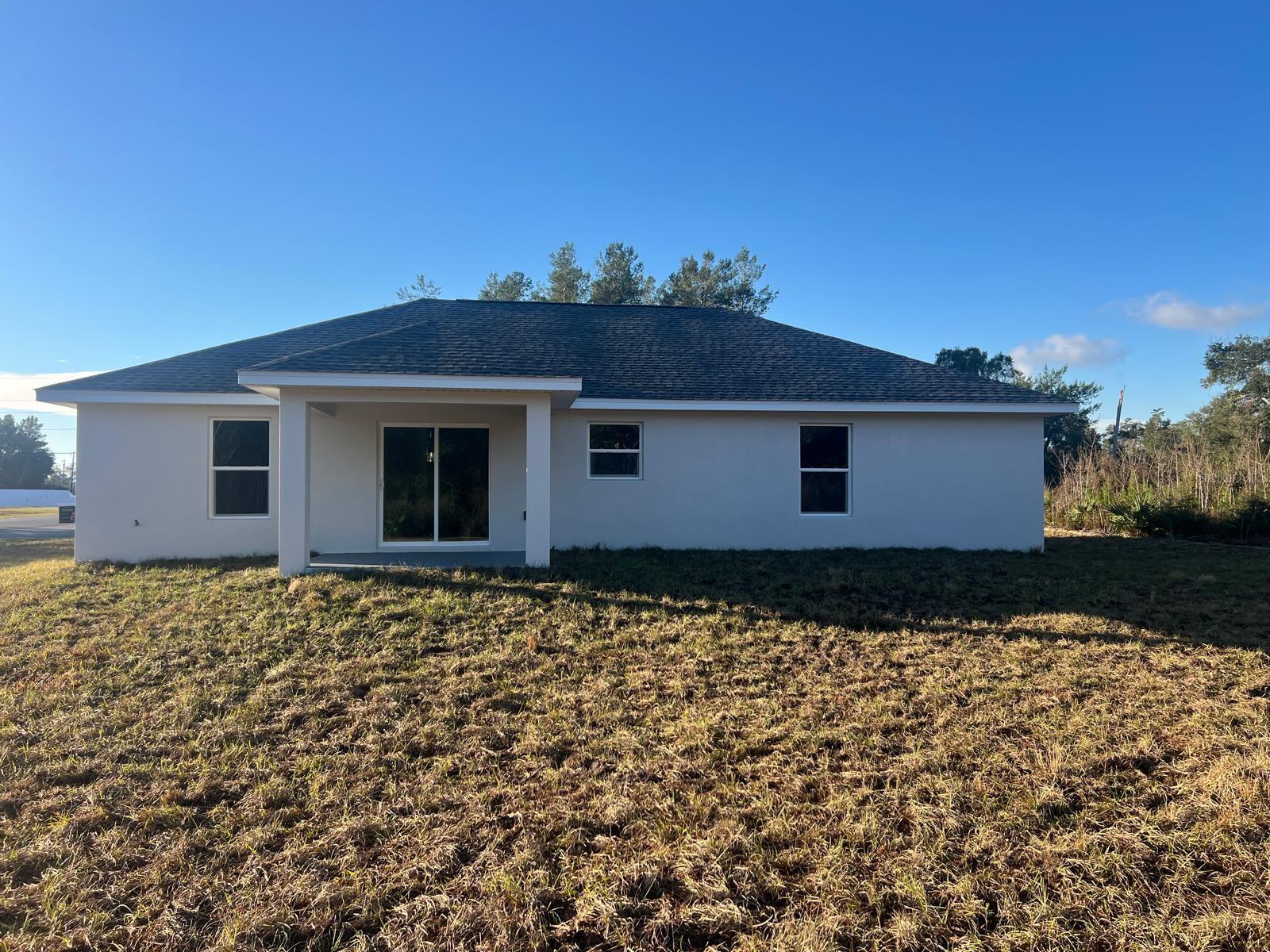 Listing photo id 9 for 11001 Harriet Way