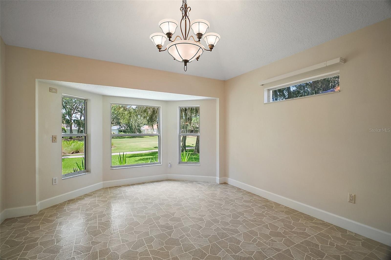 Image 10 of 24 For 1512 Cervantes Place