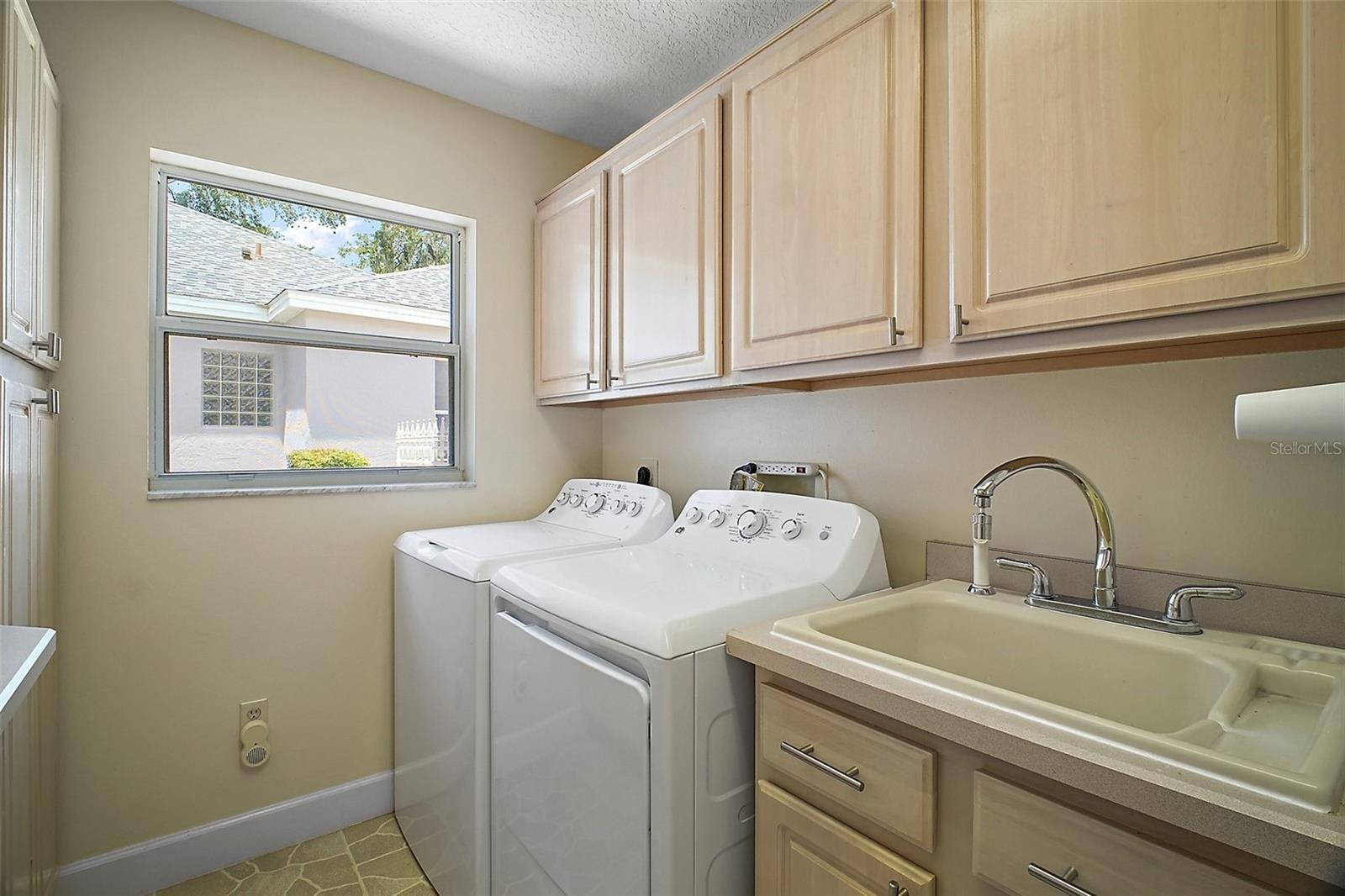 Image 19 of 24 For 1512 Cervantes Place