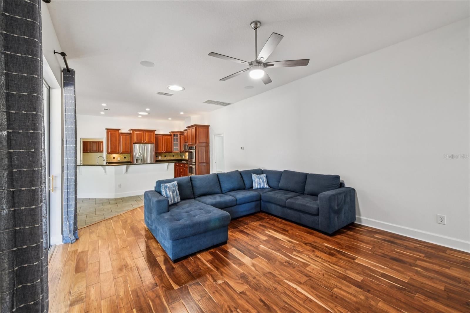 Image 13 of 85 For 6048 Tremayne Drive