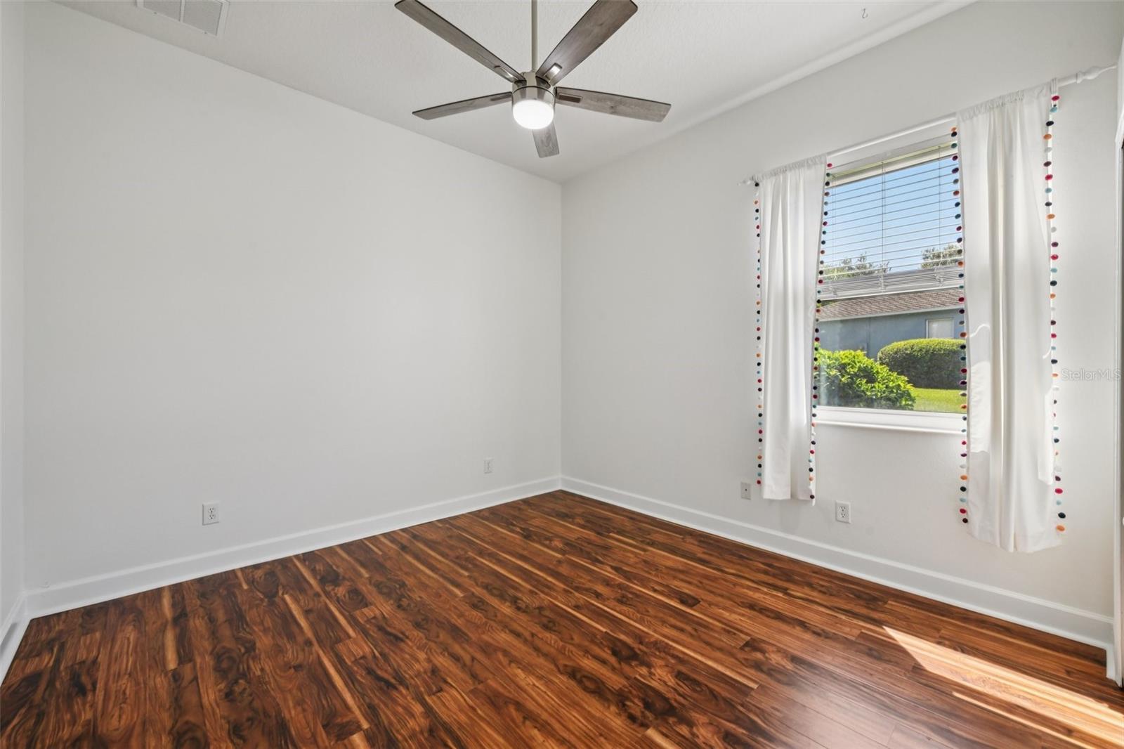 Image 36 of 85 For 6048 Tremayne Drive