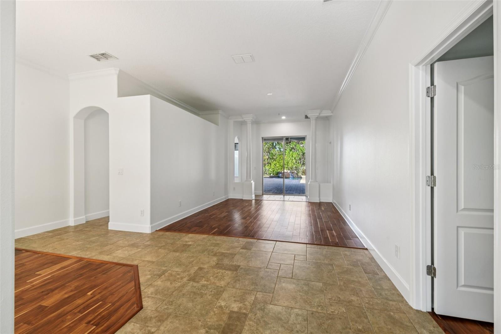 Image 5 of 85 For 6048 Tremayne Drive