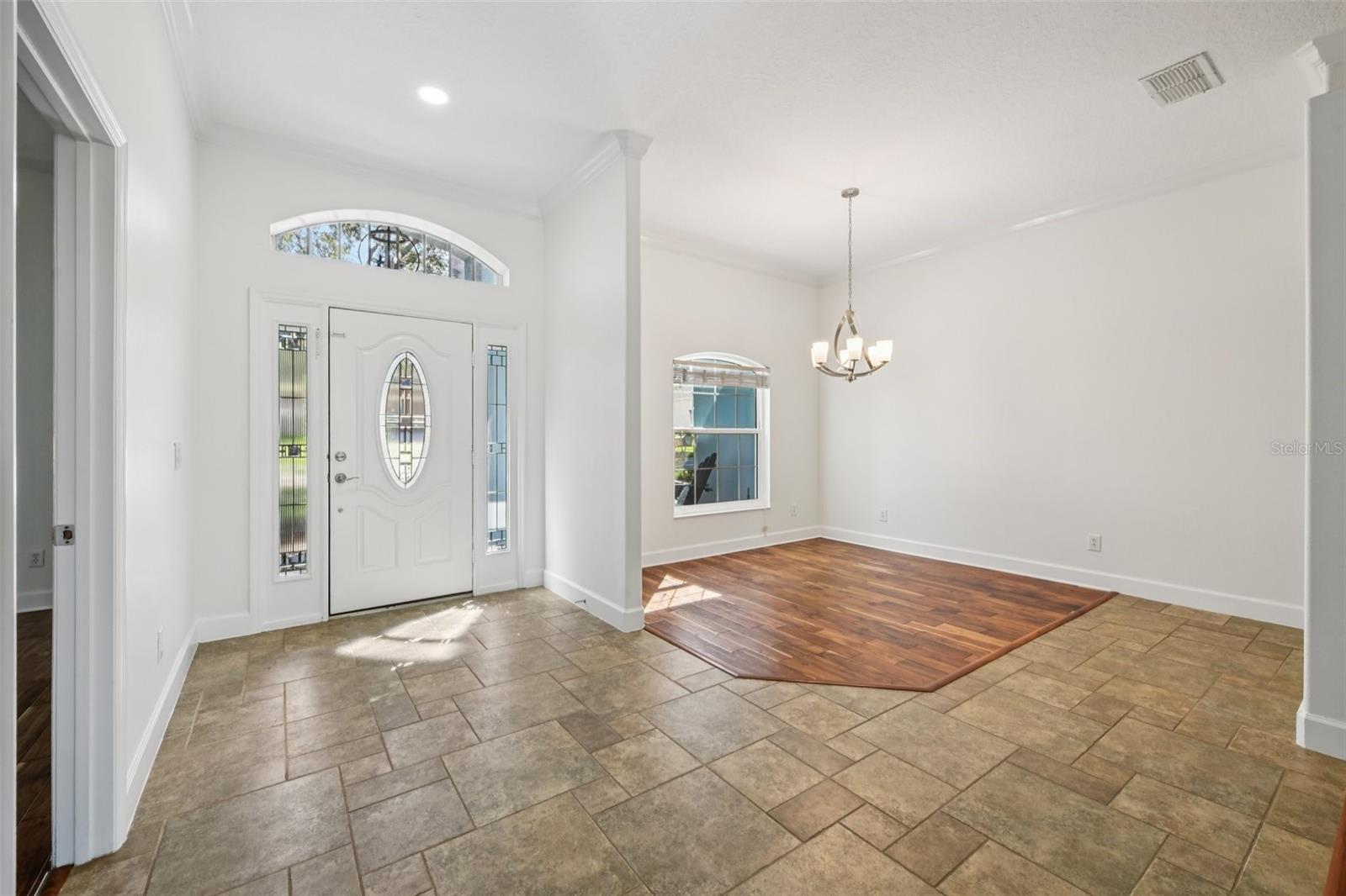 Image 6 of 85 For 6048 Tremayne Drive