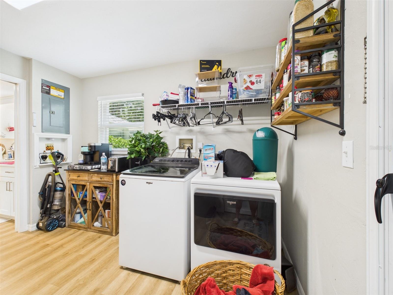 Image 11 of 54 For 4207 Bair Avenue