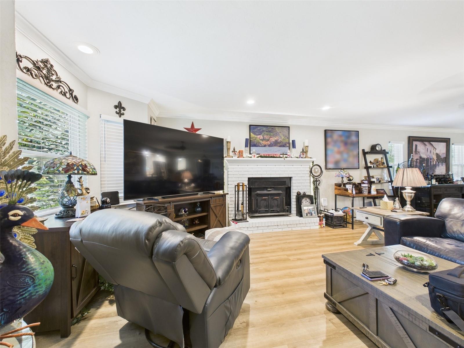Image 2 of 54 For 4207 Bair Avenue