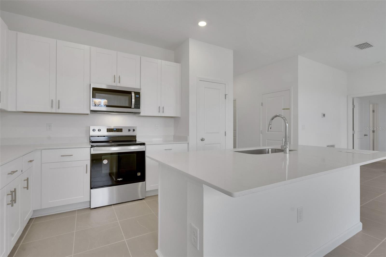 Image 17 of 36 For 4093 Penelope Avenue