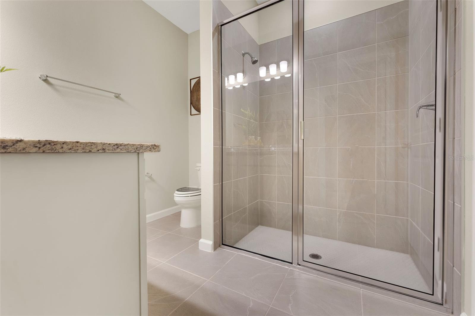 Image 16 of 48 For 5002 Abigail Drive