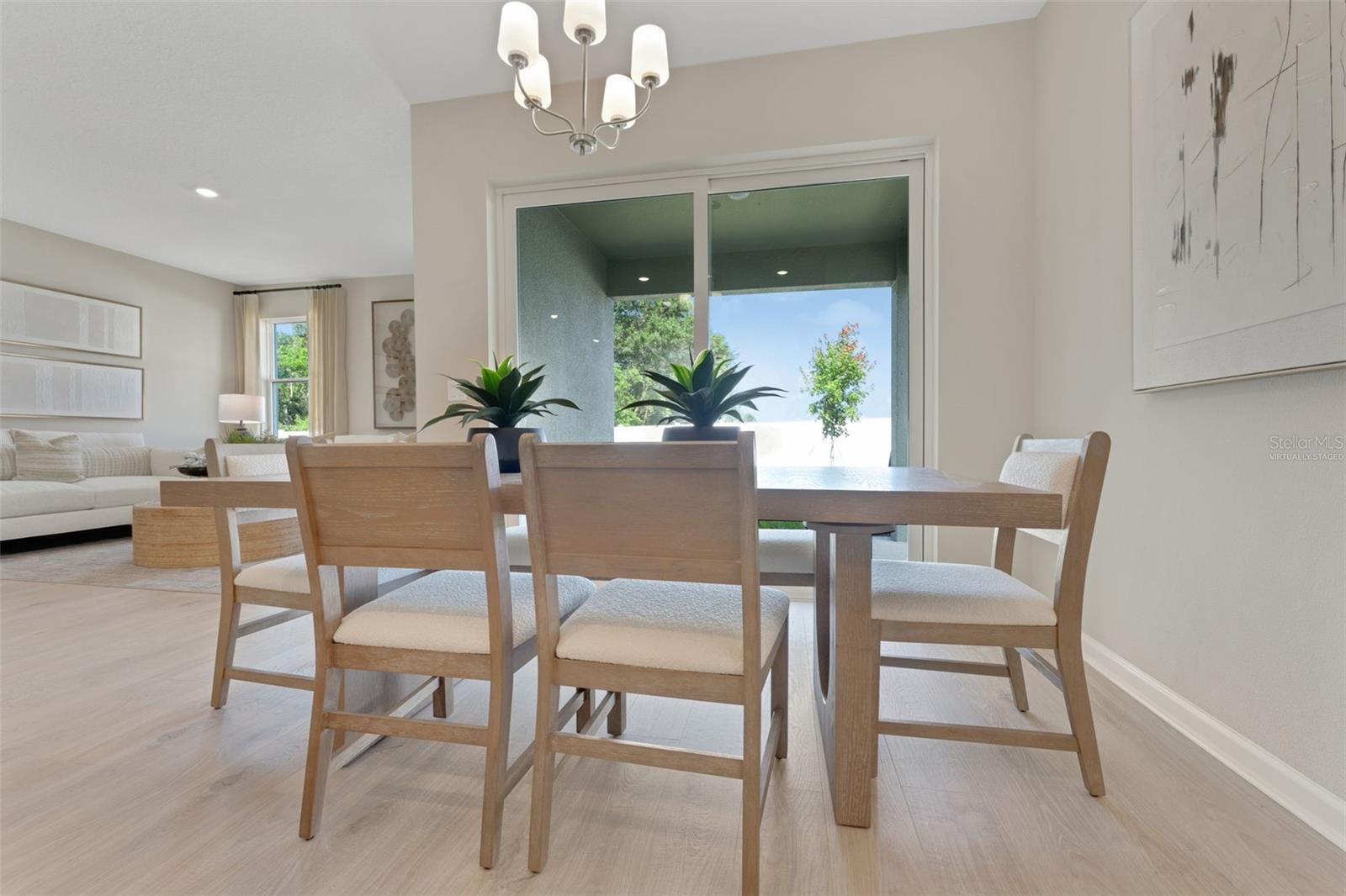 Image 24 of 48 For 5002 Abigail Drive