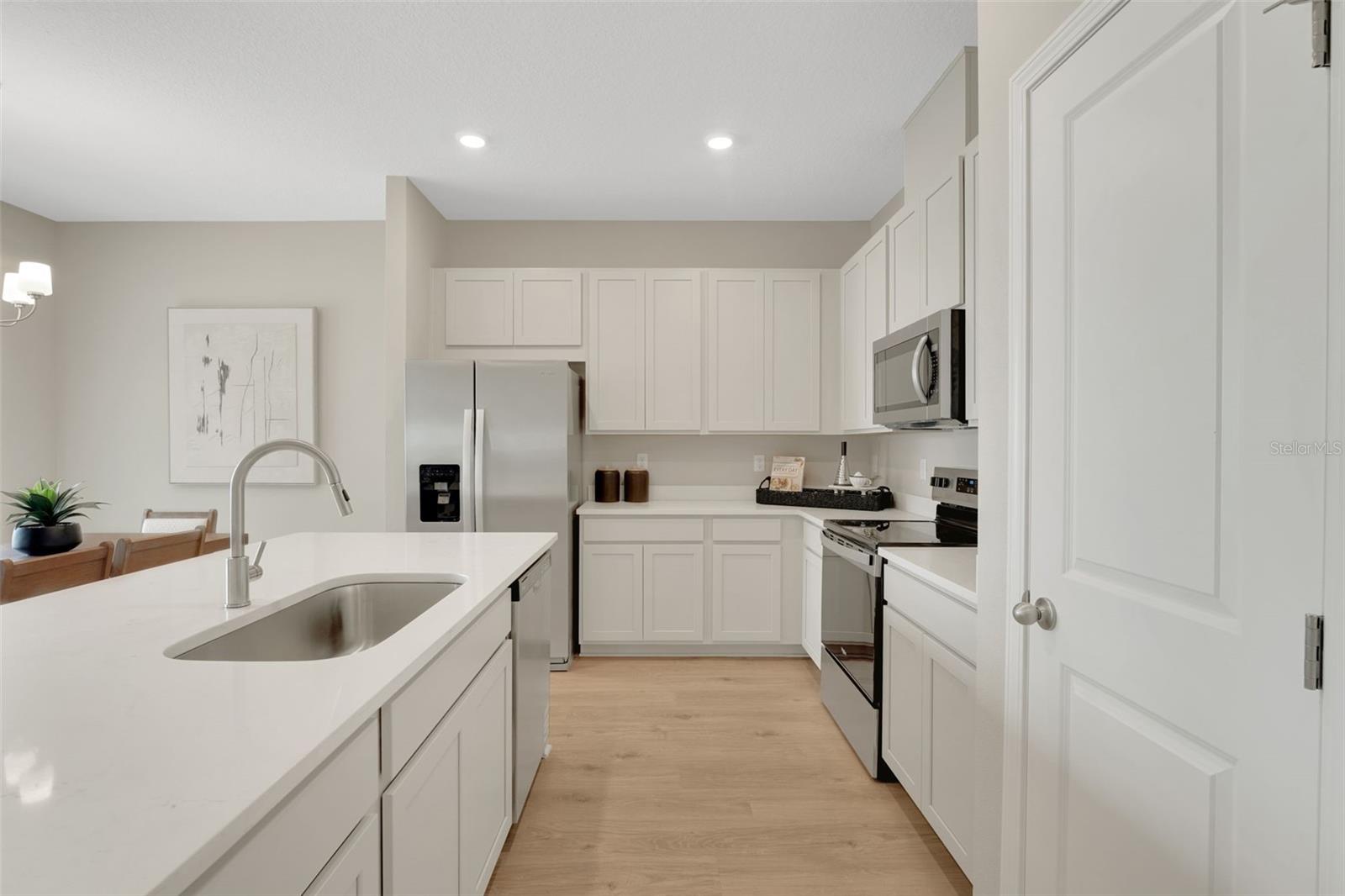 Image 40 of 48 For 5002 Abigail Drive