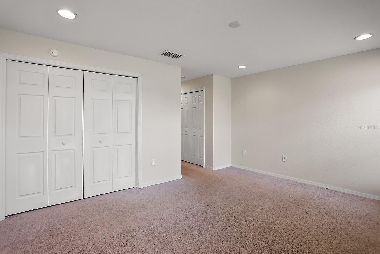 Image 18 of 21 For 581 Greenshank Dr