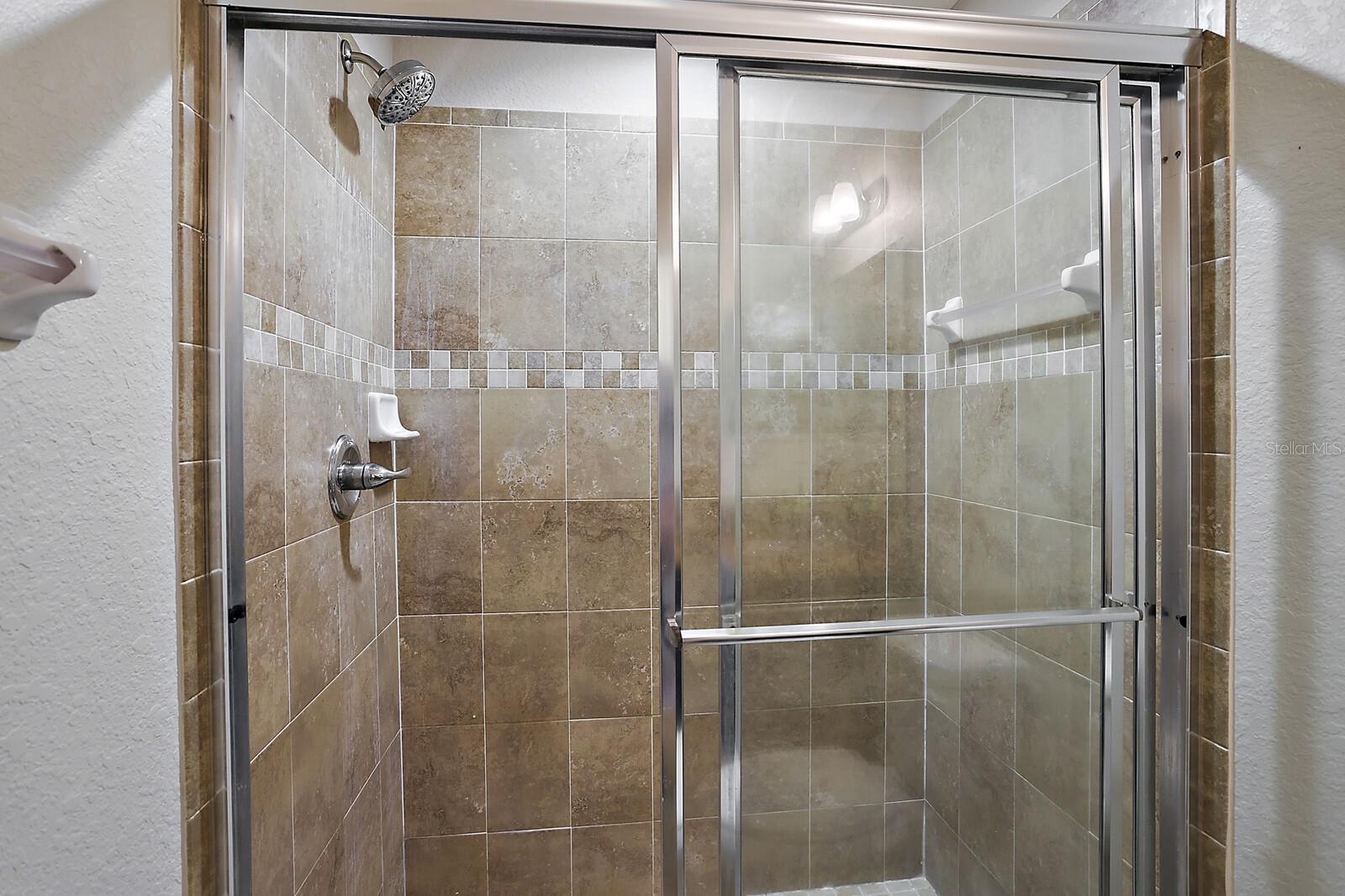 Image 19 of 21 For 581 Greenshank Dr